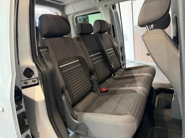 Volkswagen Caddy view 14