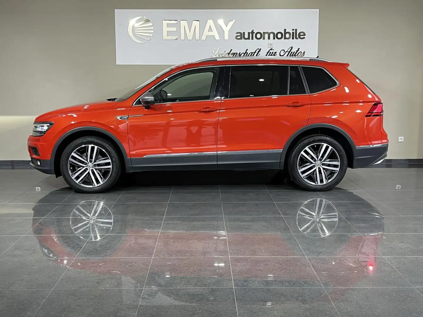 Volkswagen Tiguan Allspace Highline 4Motion /7Sitzer/P.Dach Orange - 1