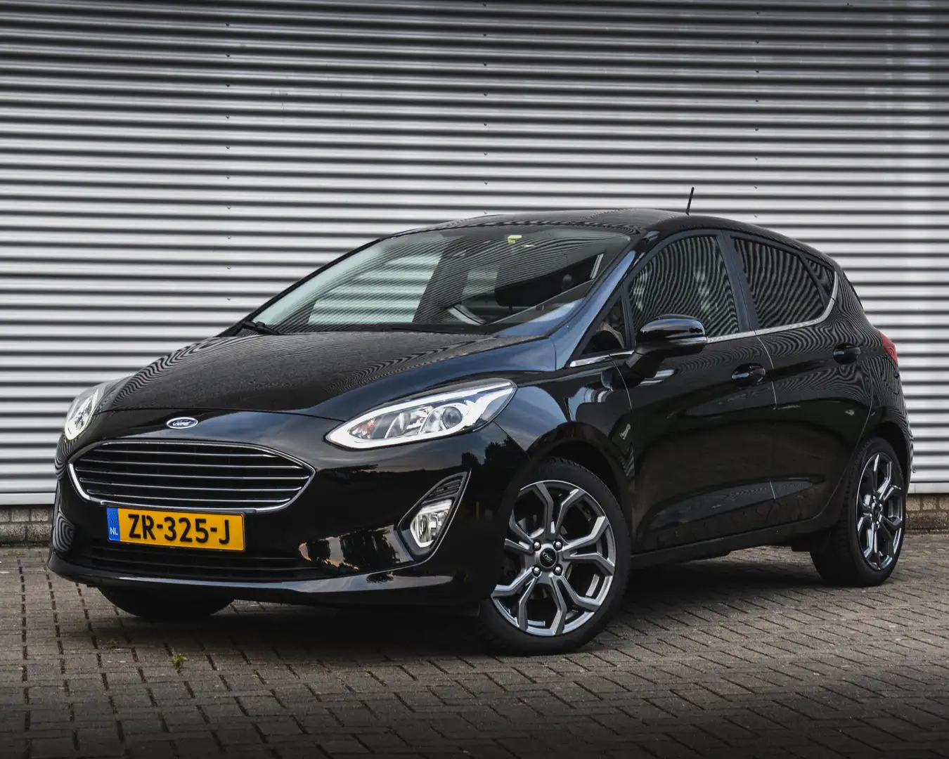 Ford Fiesta Fiesta 1.0 EcoB. Titanium Zwart - 1