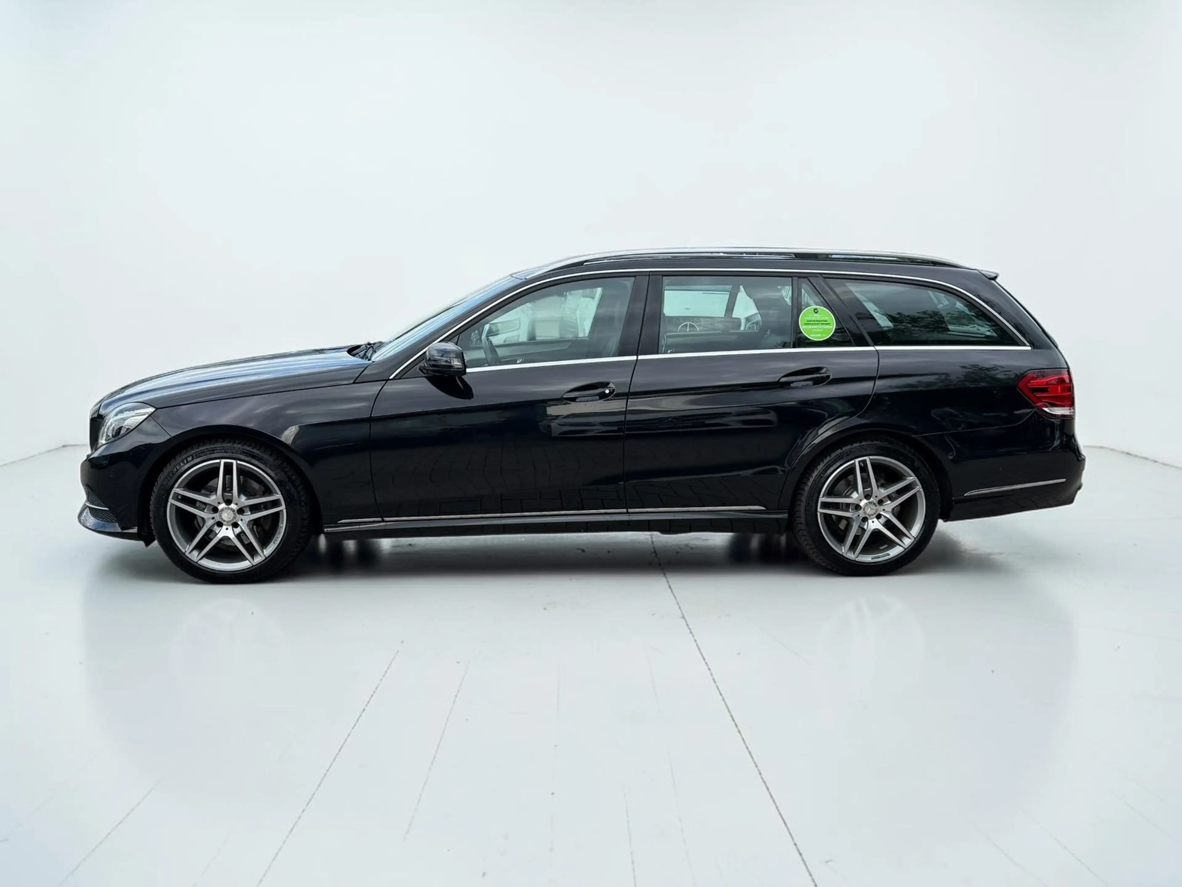 Mercedes-Benz E 250 E250 BlueTec 4MATIC*LEDER*NAV*LED*TEMP*SDACH*CAM — photo 10