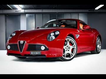 COMPETIZIONE 4.7 V8°351/500°ROSSO ALFA°XPEL°CARBON
