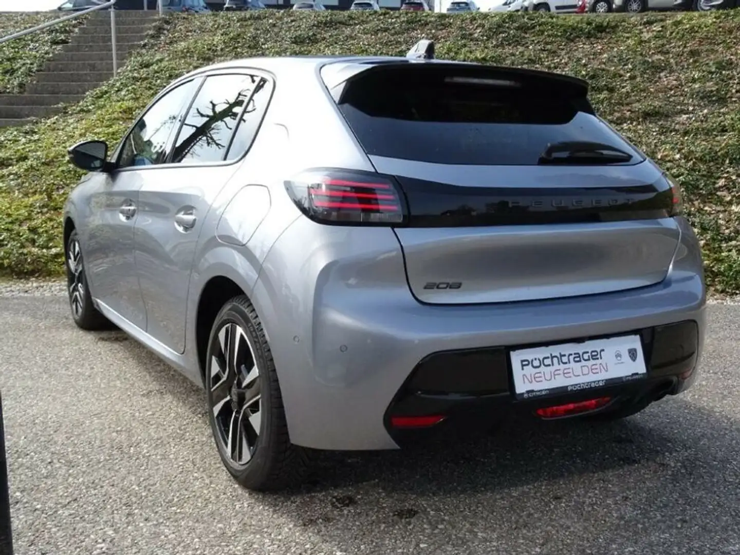 Peugeot 208 Allure PureTech 100 Grau - 2