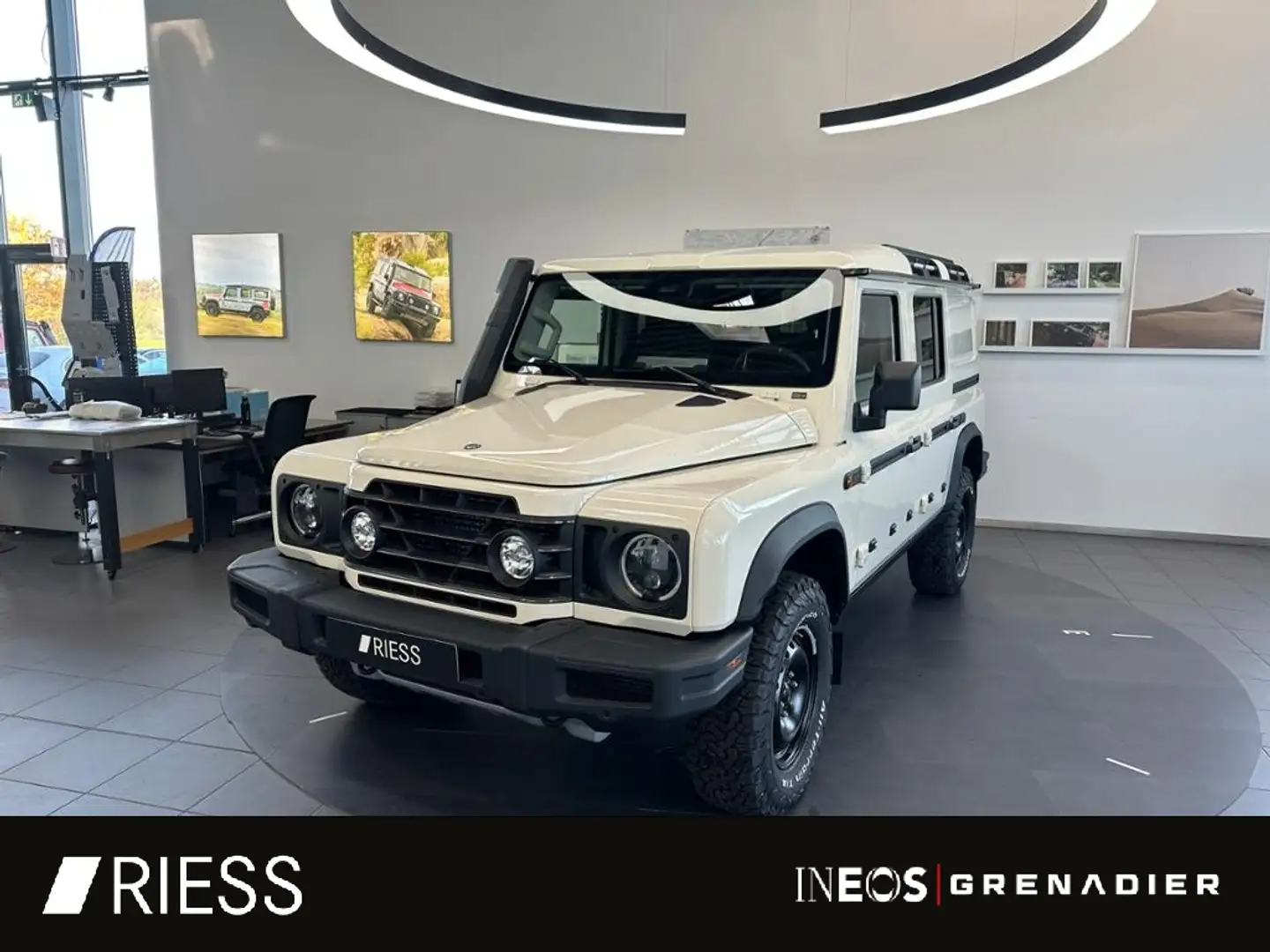 Ineos Grenadier Utility Wagon Trialmaster Edition Aktionspreis! Alb - 1