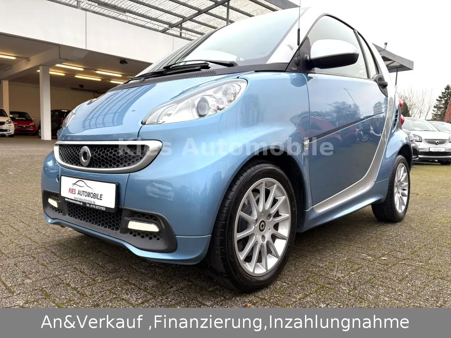 smart forTwo Passion 84Ps AUTOM/SERVO/SITZH/PANO/KLIMA Silber - 1