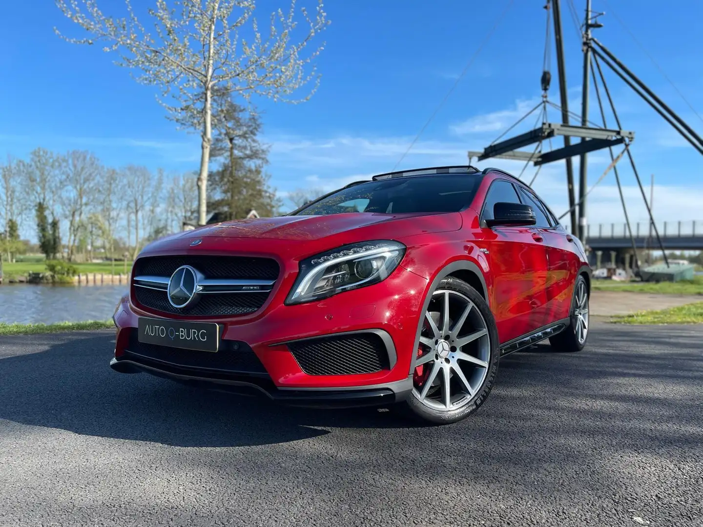 Mercedes-Benz GLA 45 AMG 4Matic Edition 1 | Sportstoelen | Automaat | Panor Piros - 2