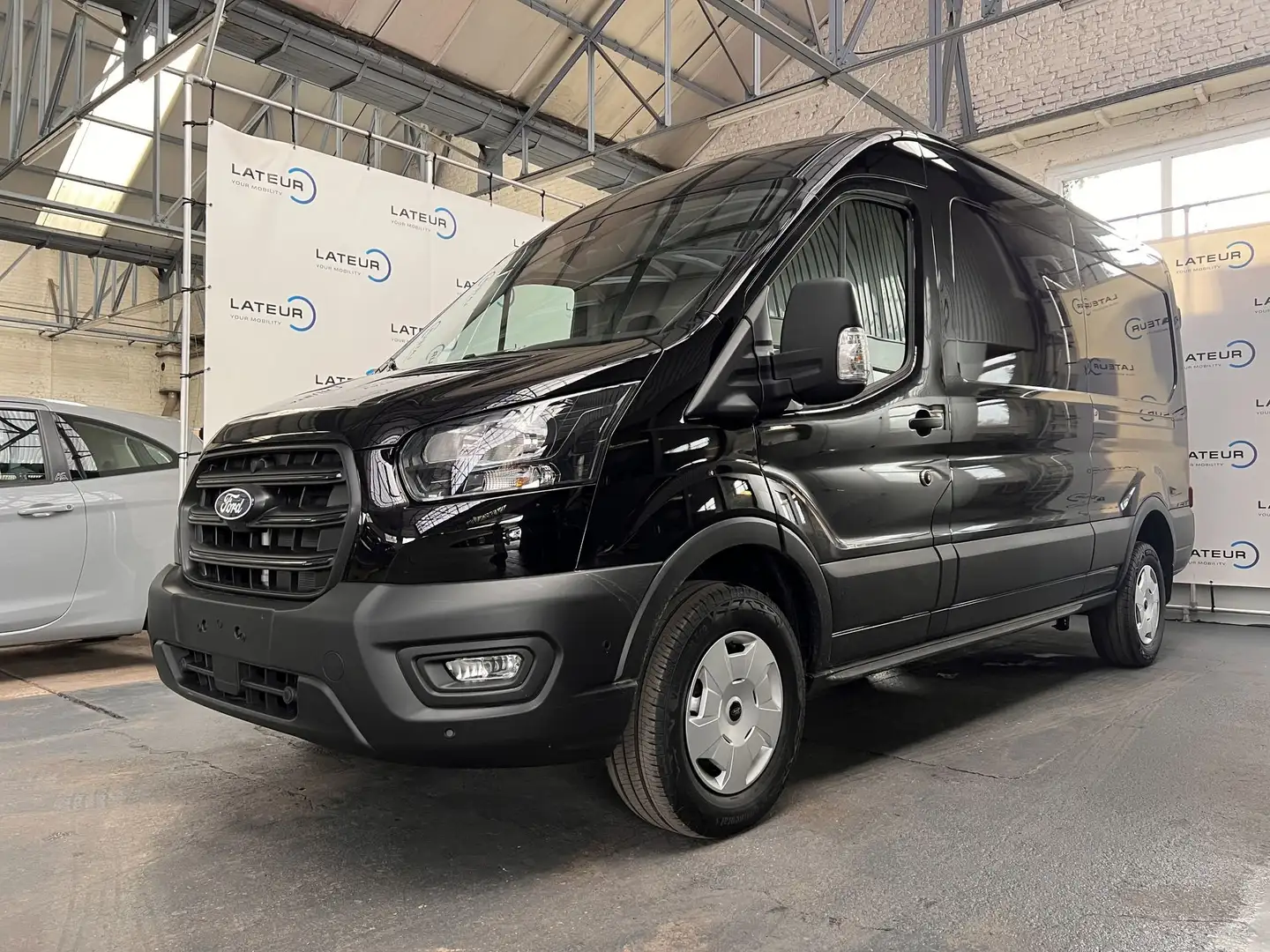 Ford Transit 350L L3H2 TD Trend RWD Nero - 1