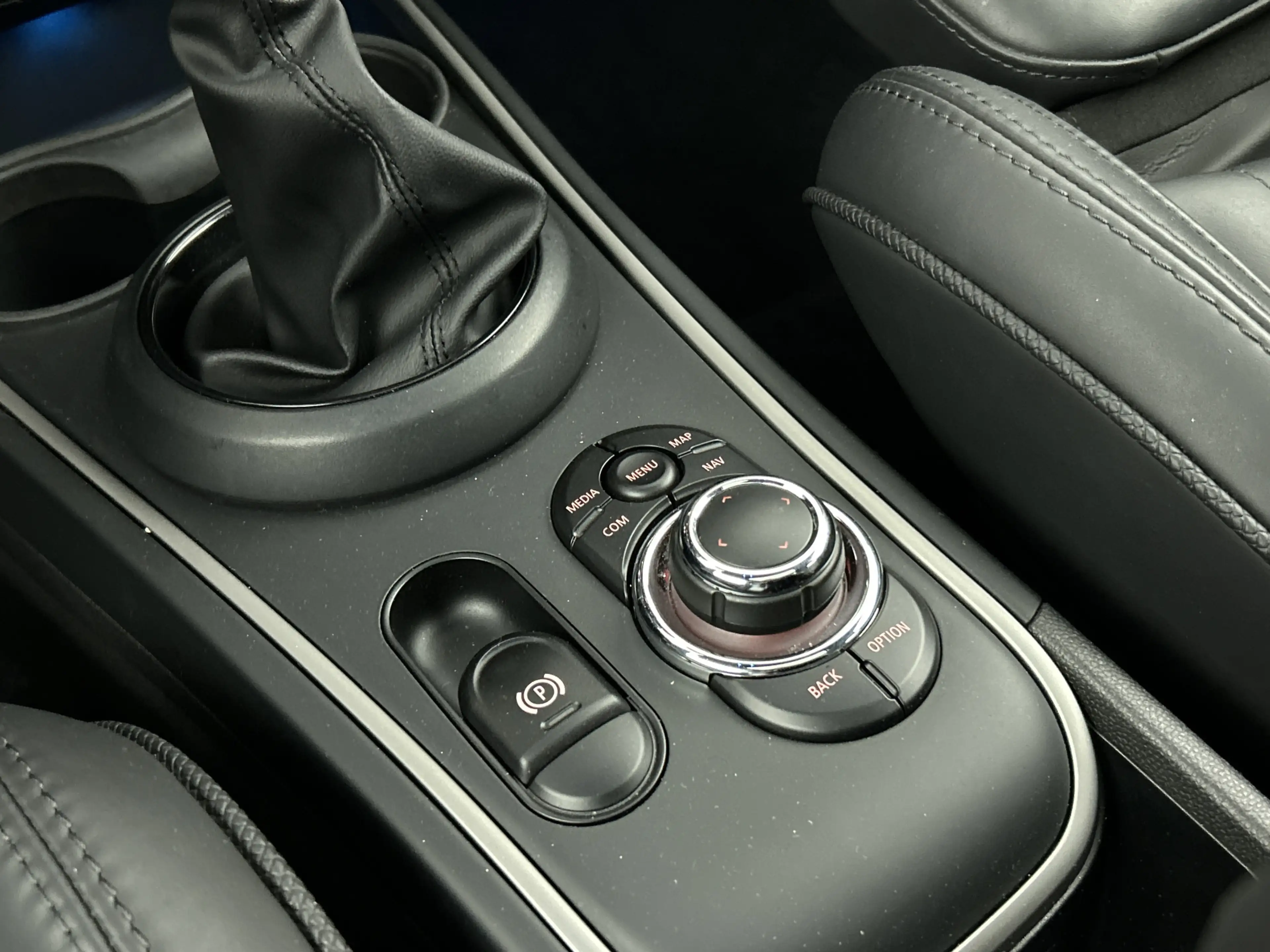 MINI Cooper SE Countryman ALL4 Premium+ Pano-dak/Full Option/Yours-Leer — photo 31