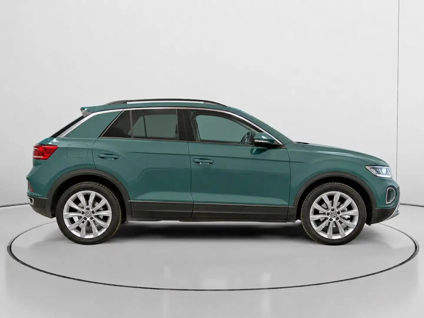 Volkswagen T-Roc 1.5 TSI Life 110KW Azul - 2