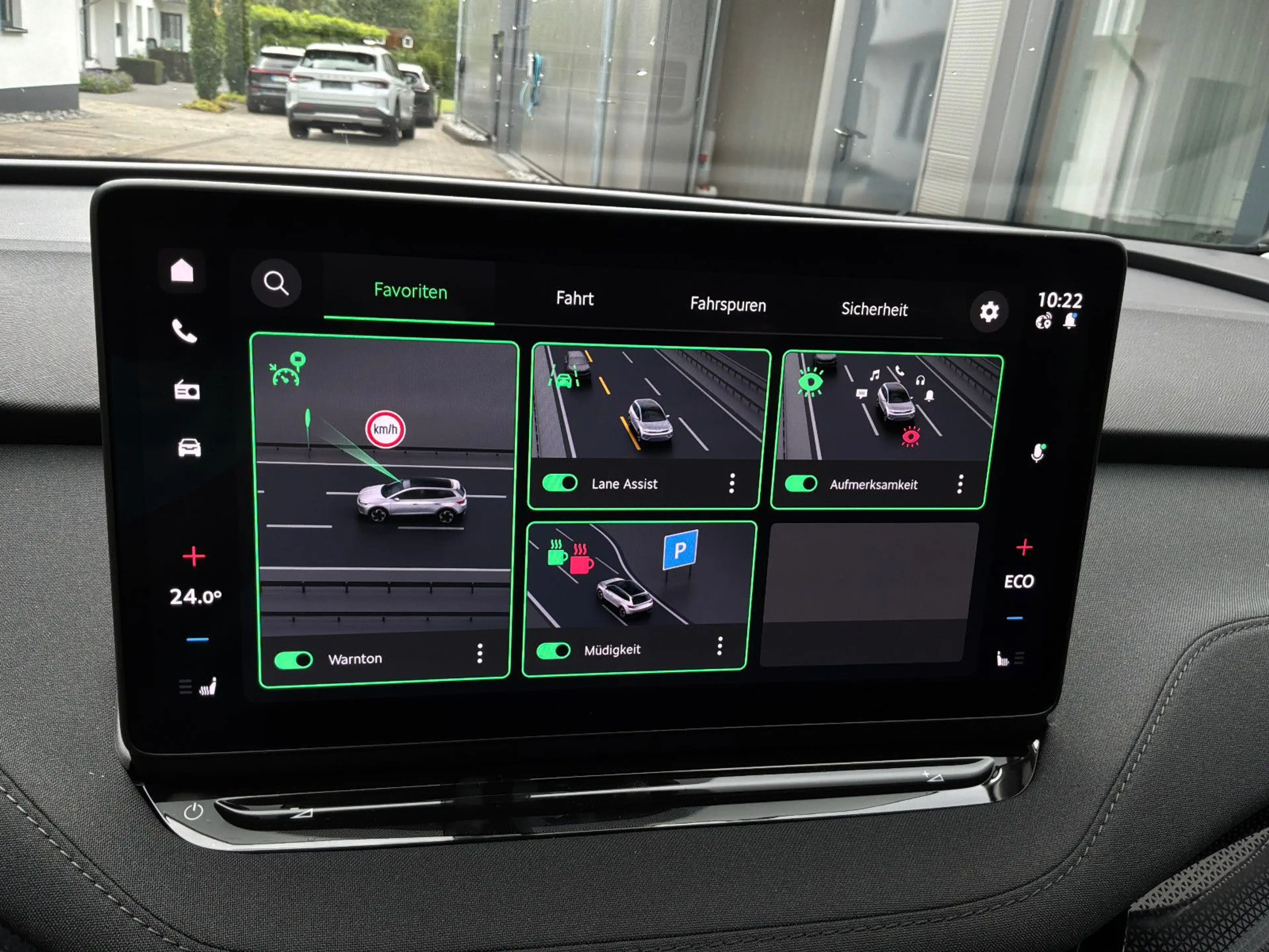 Skoda Elroq 60 Essence Navi+LED+AHK Vorb+Kamera+ACC — photo 13