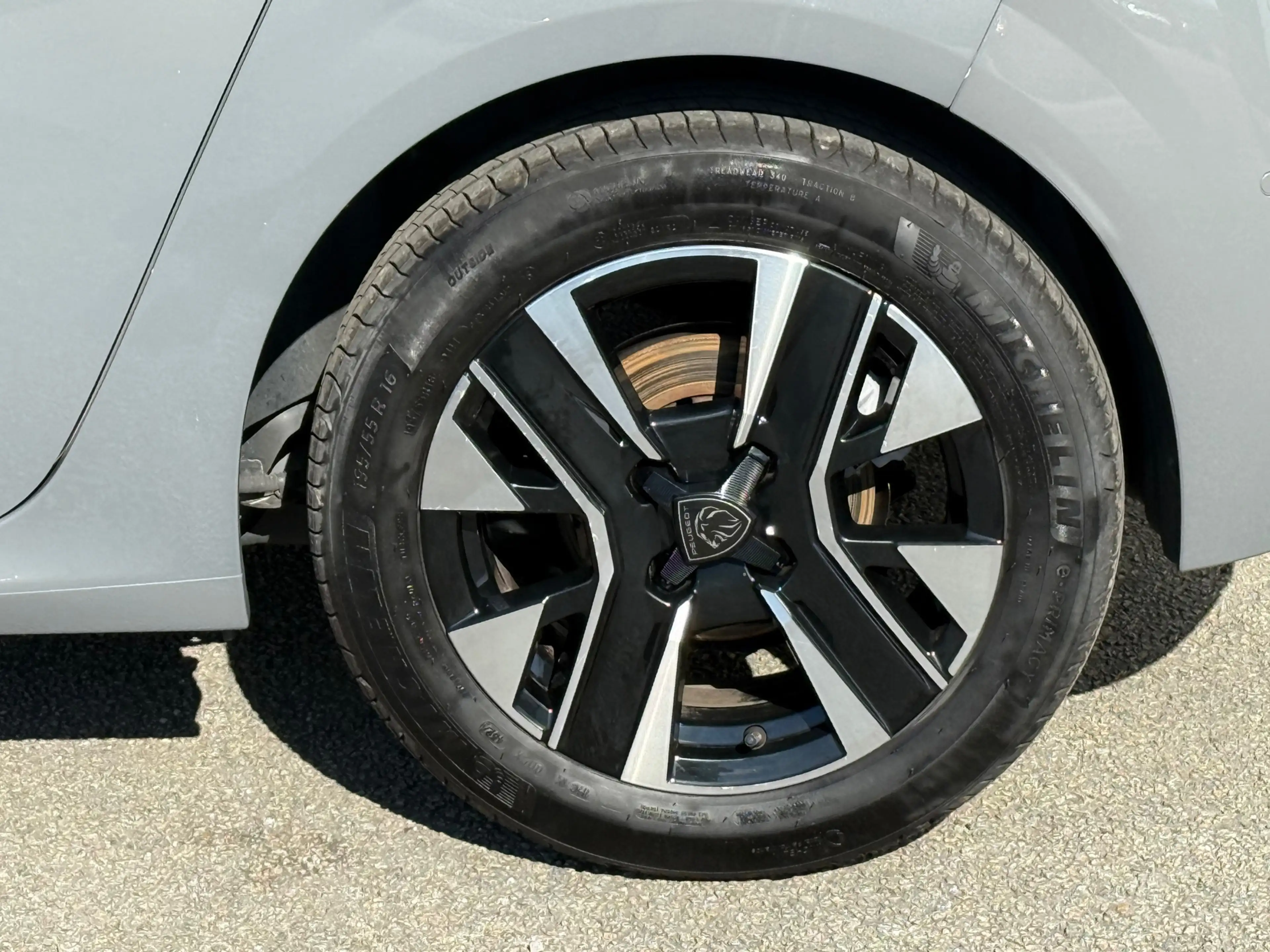 Peugeot 208 1.2 PureTech 100 PK Allure Clima | Adap Cruise | 3 — photo 5