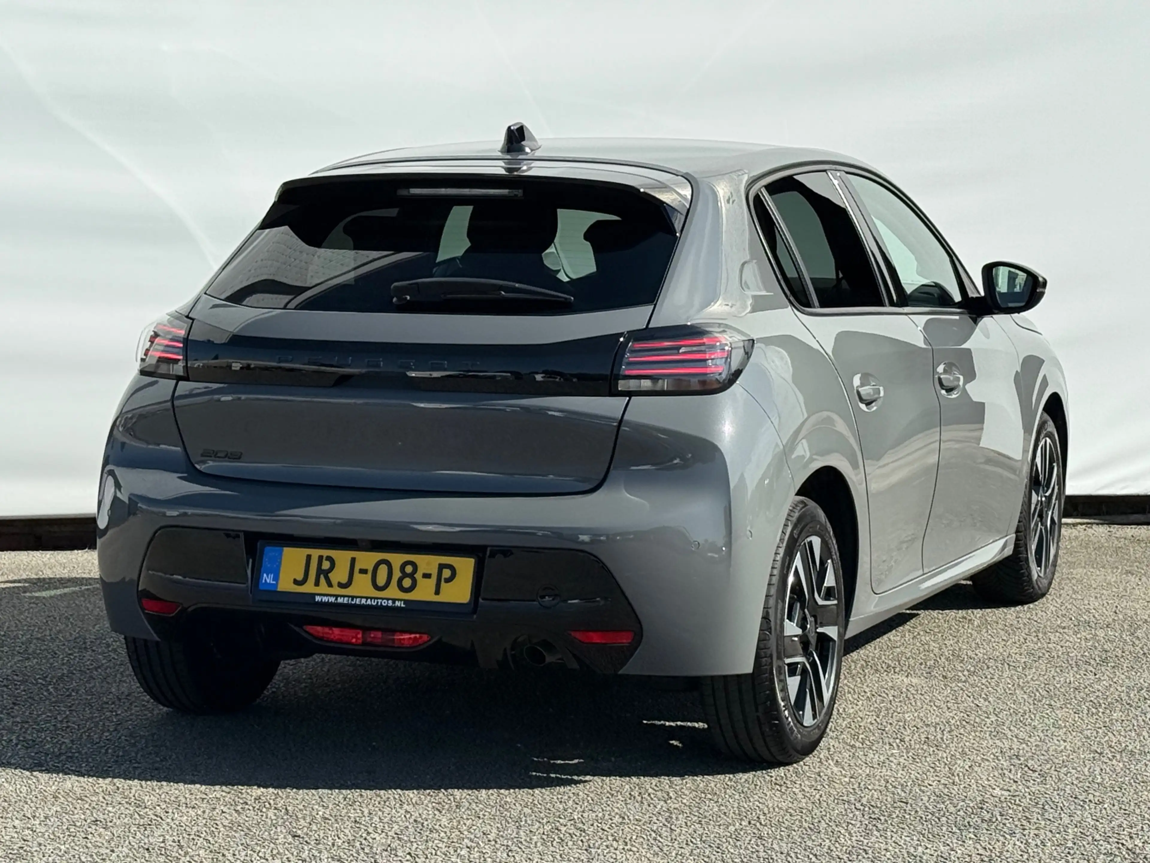 Peugeot 208 1.2 PureTech 100 PK Allure Clima | Adap Cruise | 3 — photo 22
