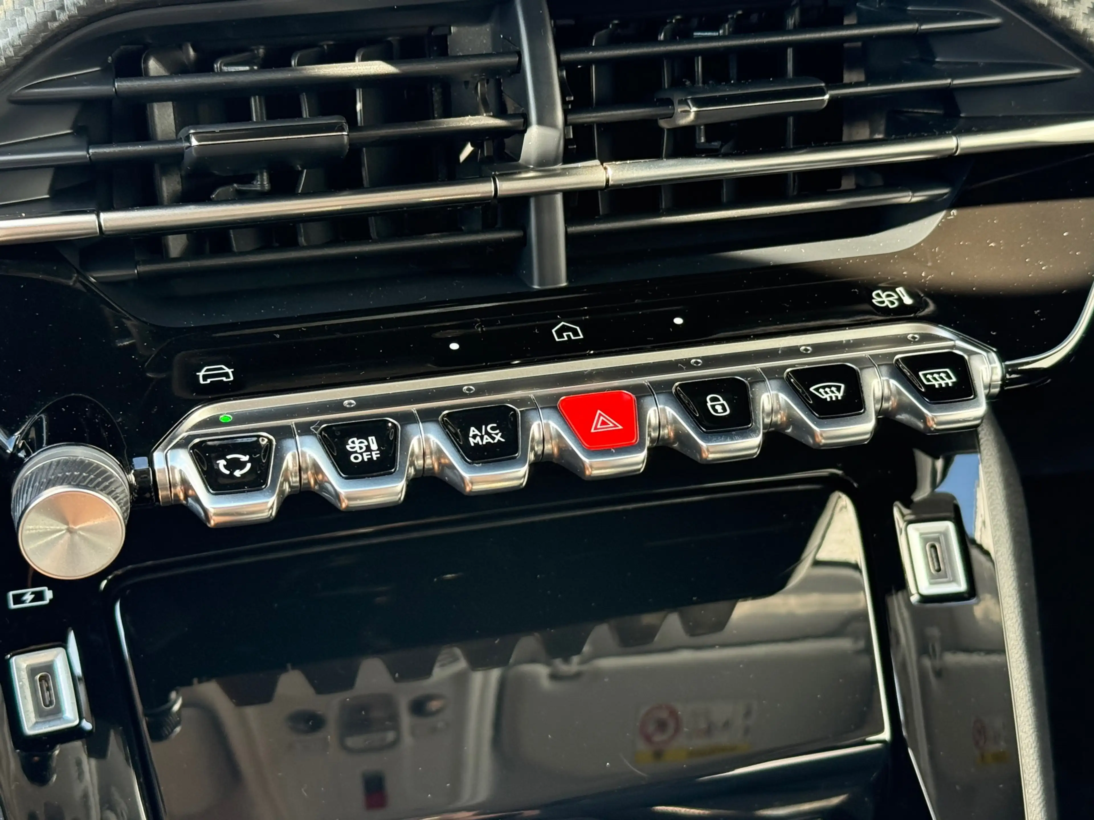 Peugeot 208 1.2 PureTech 100 PK Allure Clima | Adap Cruise | 3 — photo 16