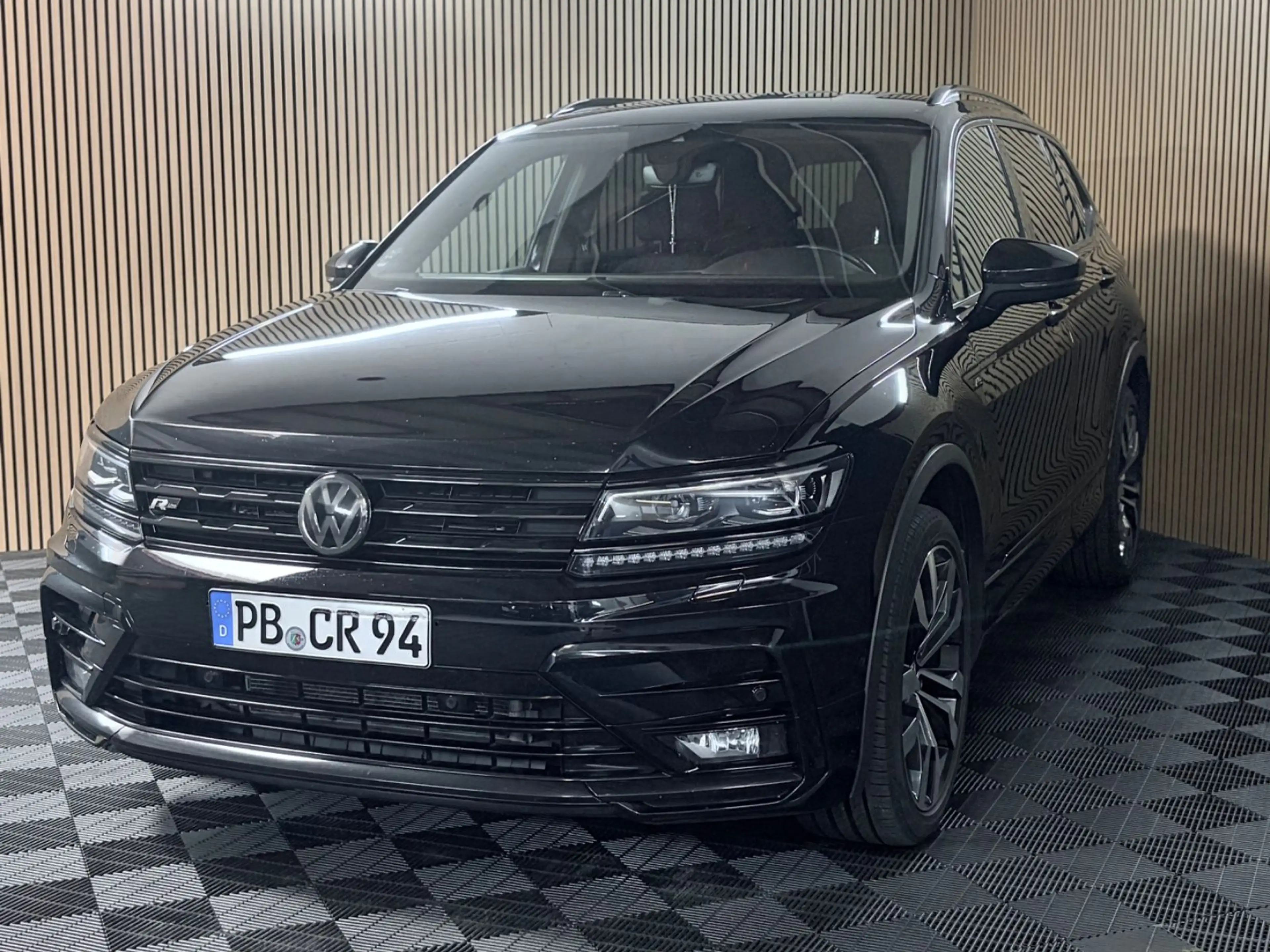 Volkswagen Tiguan Allspace R- Line Highline 4Motion DSG AHK — photo 3