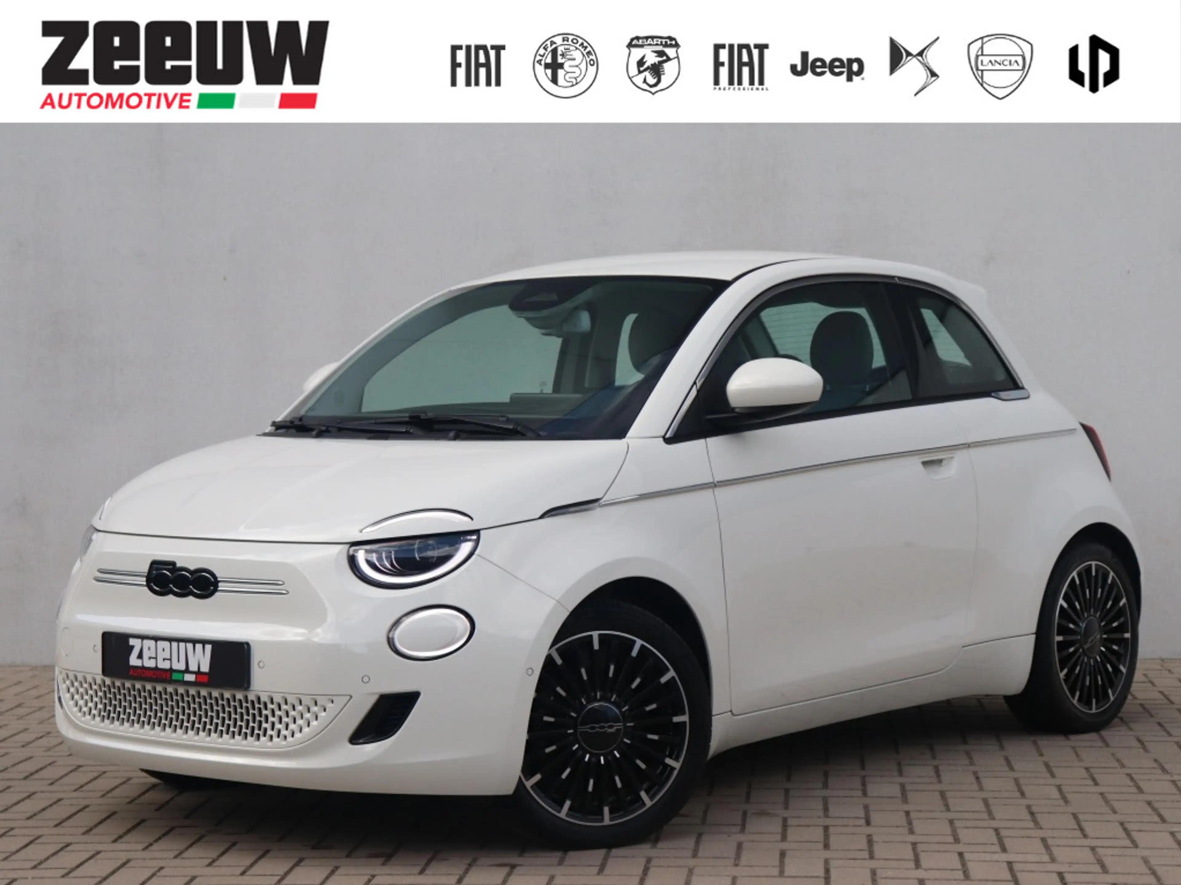 Fiat 500e La Prima by Bocelli 42 kWh | JBL | Winter | 17′