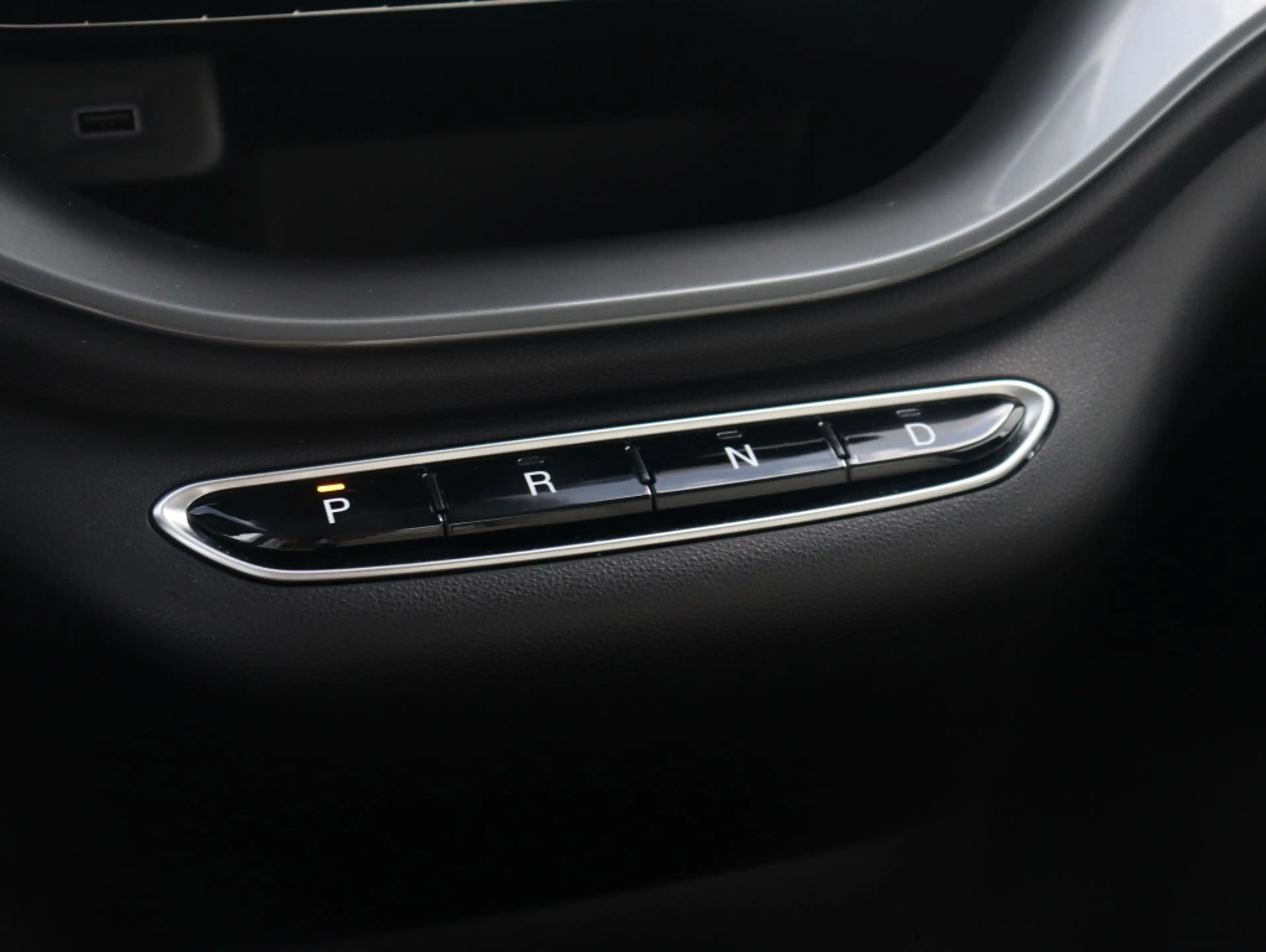 Fiat 500e La Prima by Bocelli 42 kWh | JBL | Winter | 17′ — photo 13