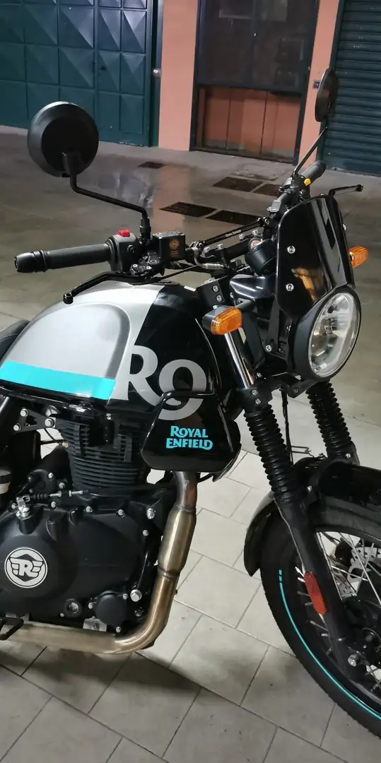 Royal Enfield Scram 411 Noir - 2