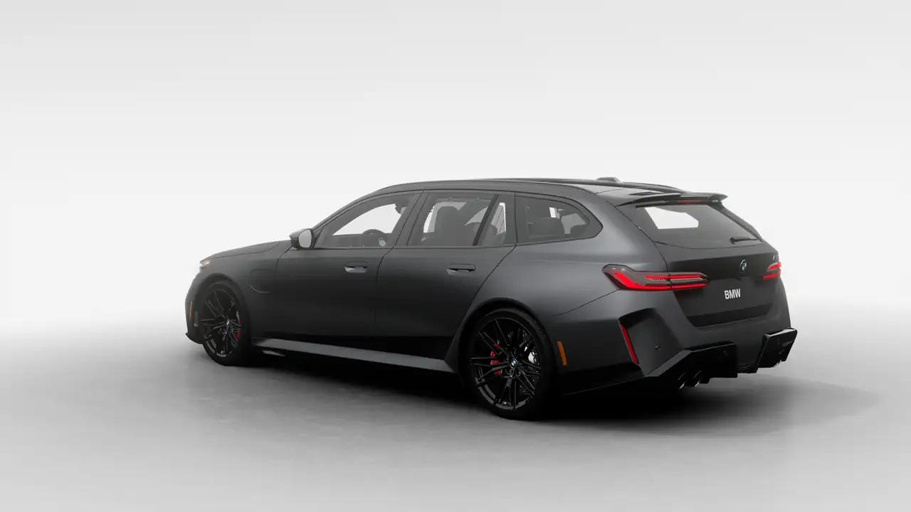 BMW M5 снимка BMW M5