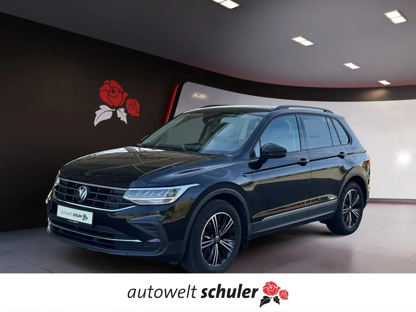 Volkswagen Tiguan 1.5 TSI DSG Life AHK Led Standheizung Schwarz - 1