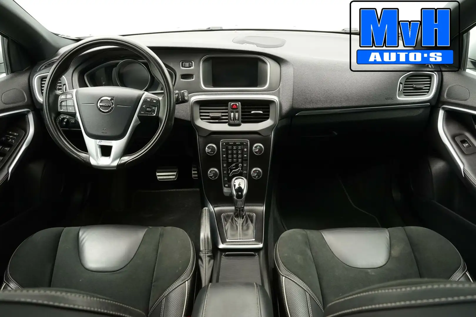 Volvo V40 1.5 T3 Polar+ Sport|R-DESIGN|PANORAMADAK|NAP|LED Blanc - 2