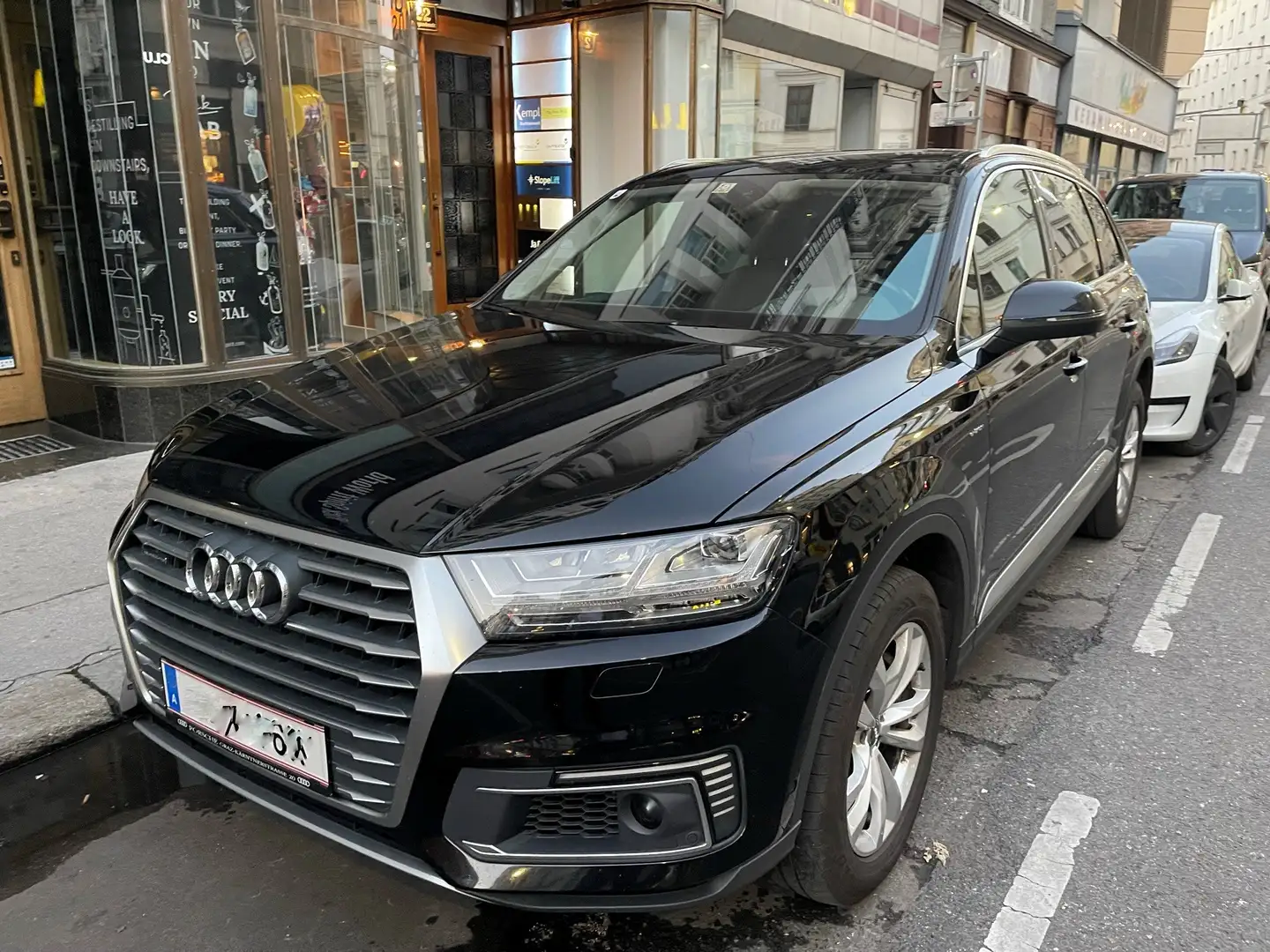 Audi Q7 PHEV e-tron 3,0 TDI quattro Tiptronic Schwarz - 1