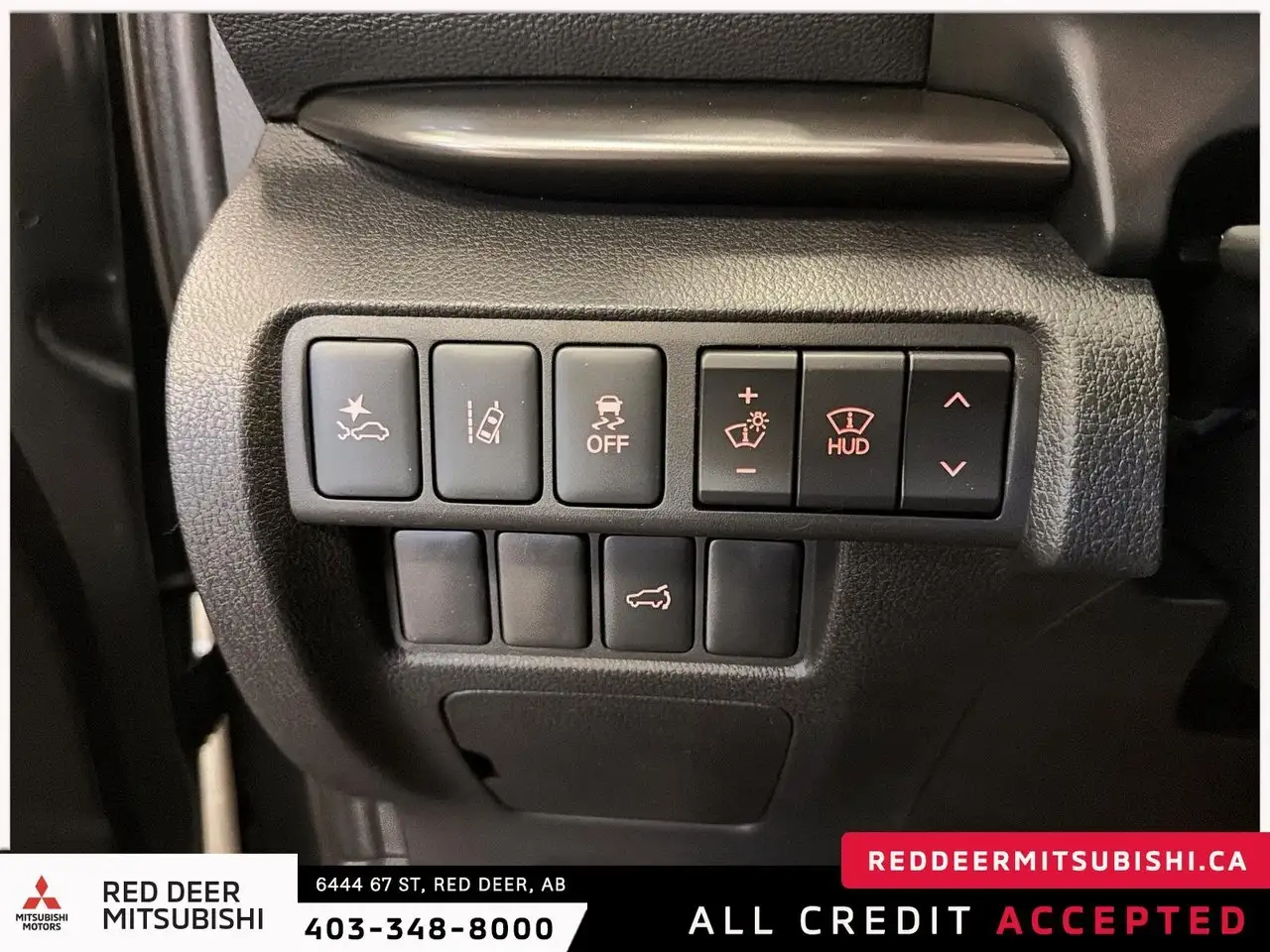 Mitsubishi Eclipse Cross снимка Mitsubishi Eclipse Cross