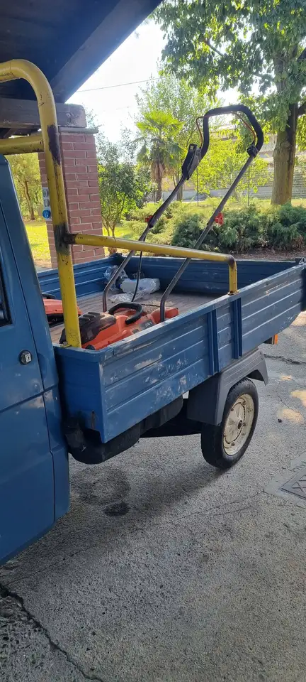 Piaggio Ape