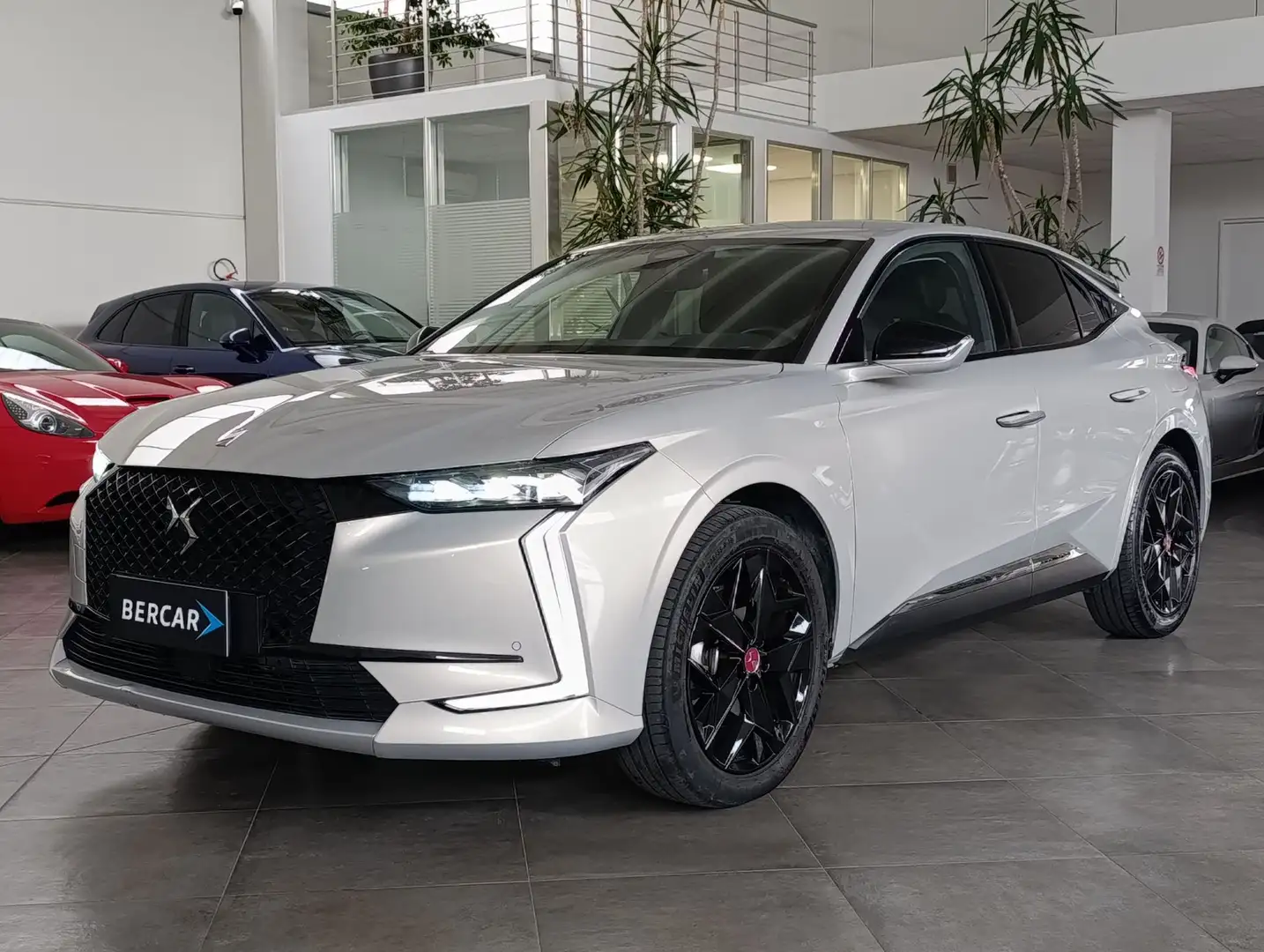 DS Automobiles DS 4 DS 4 E-Tense 225 Performace Line+ Сірий - 1