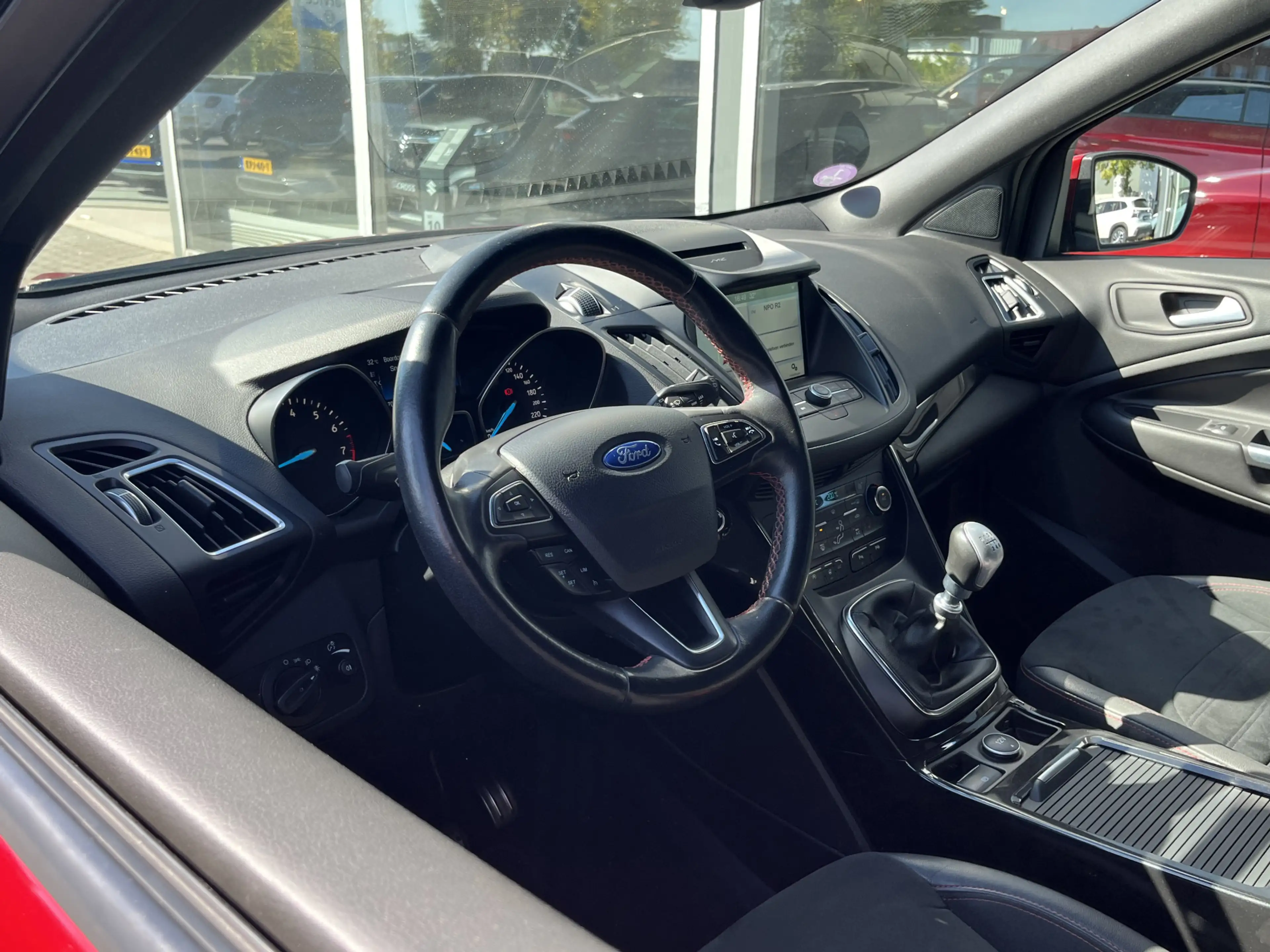 Ford Kuga 1.5 EcoBoost ST Line 150pk/110kW 6-bak | Trekhaak — photo 6