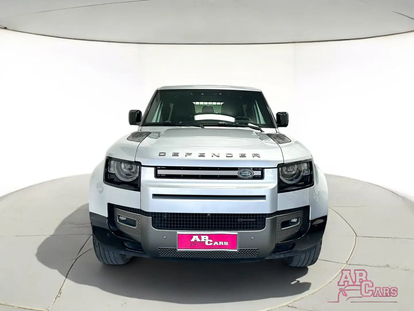 Land Rover Defender 90 3.0D I6 250 CV AWD Auto X-Dynamic S Grijs - 2
