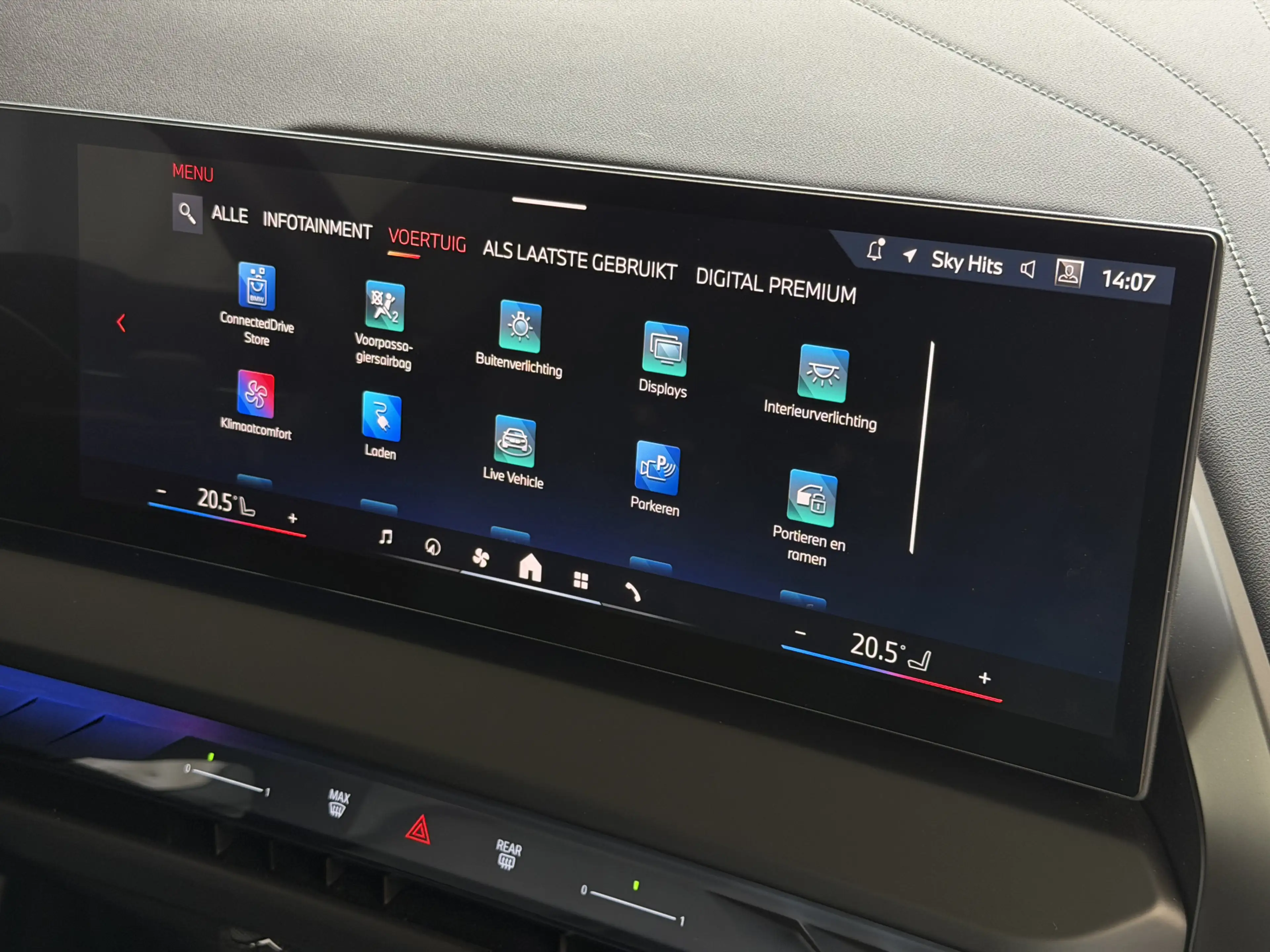 BMW X3 30e 300PK PHEV XDRIVE M SPORT / BROOKLYNGRAU PANO — photo 48