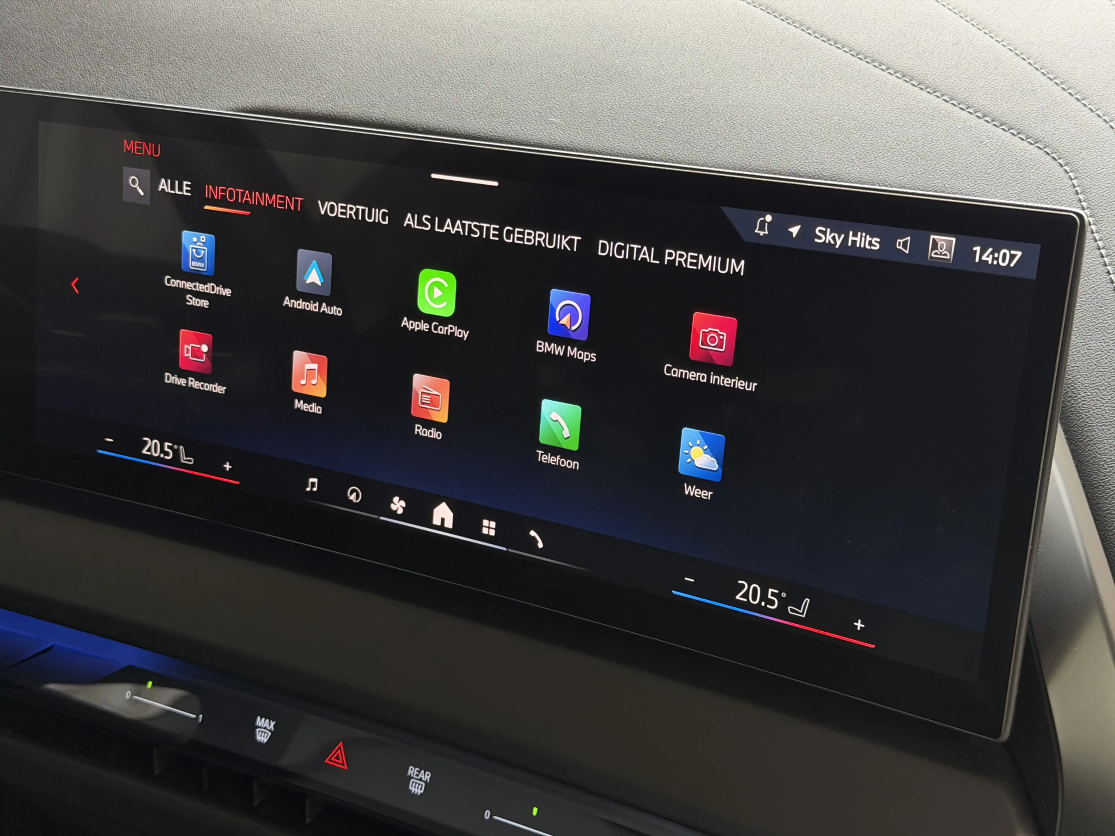 BMW X3 30e 300PK PHEV XDRIVE M SPORT / BROOKLYNGRAU PANO — photo 50