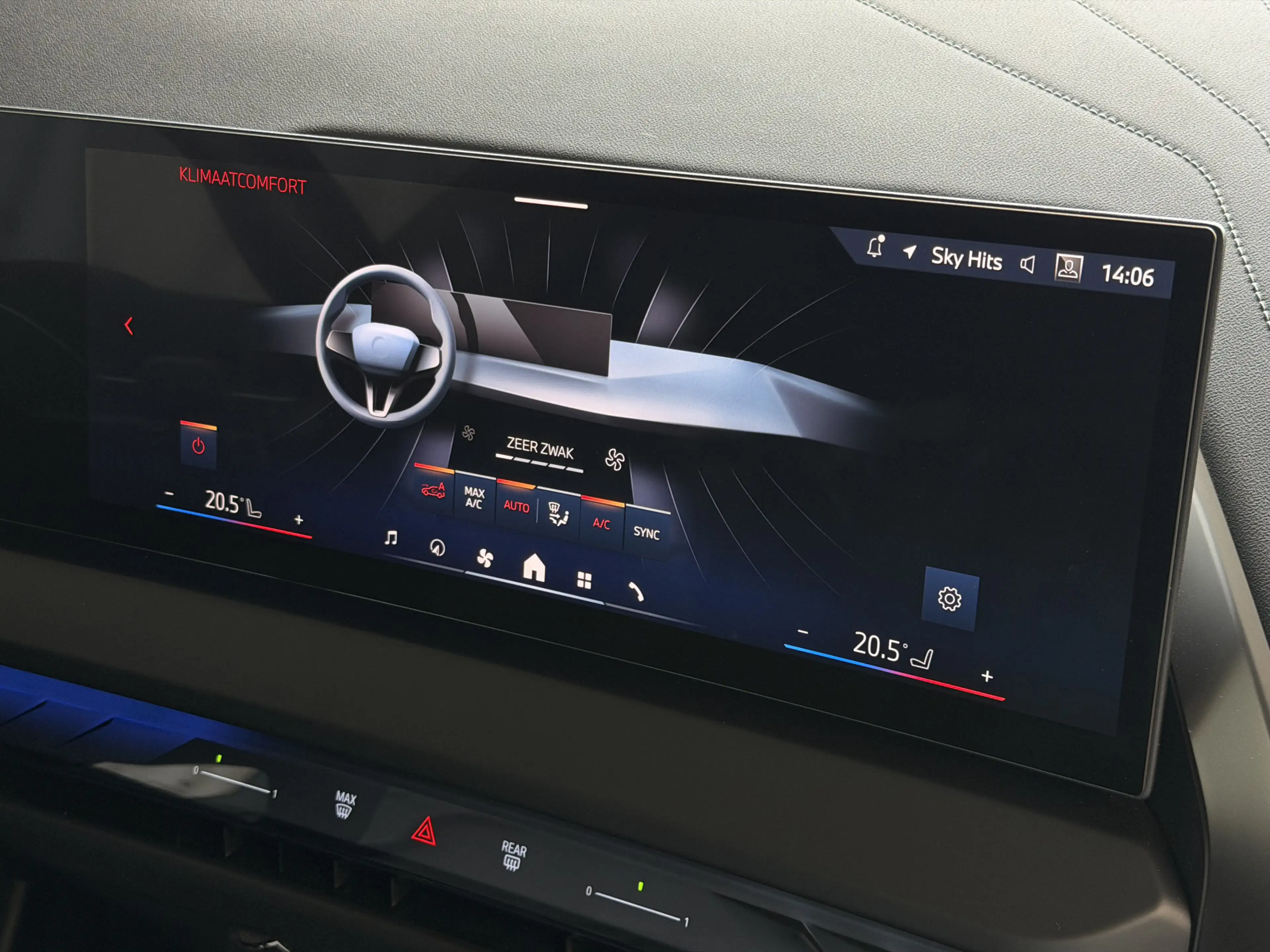 BMW X3 30e 300PK PHEV XDRIVE M SPORT / BROOKLYNGRAU PANO — photo 46