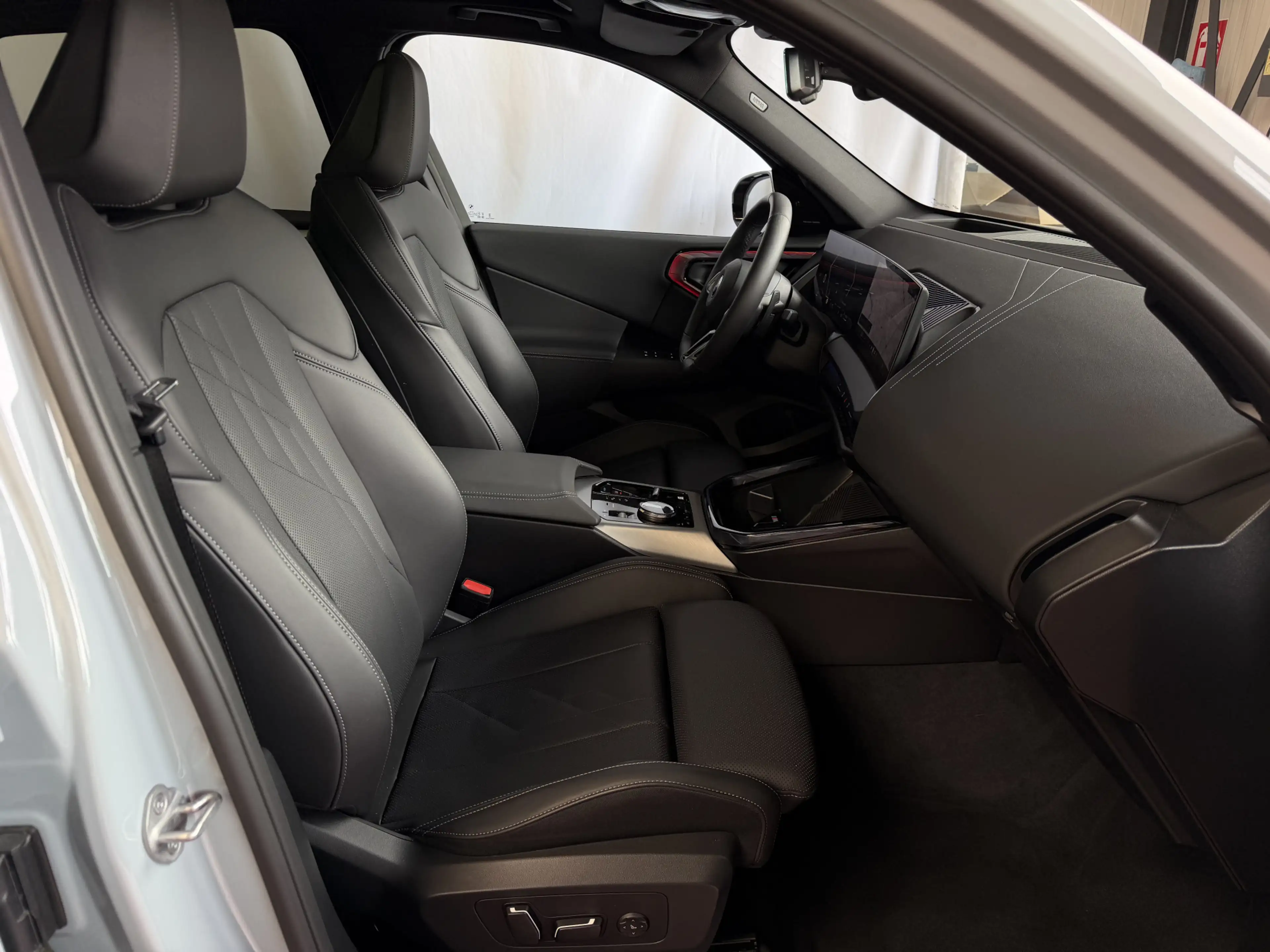 BMW X3 30e 300PK PHEV XDRIVE M SPORT / BROOKLYNGRAU PANO — photo 34
