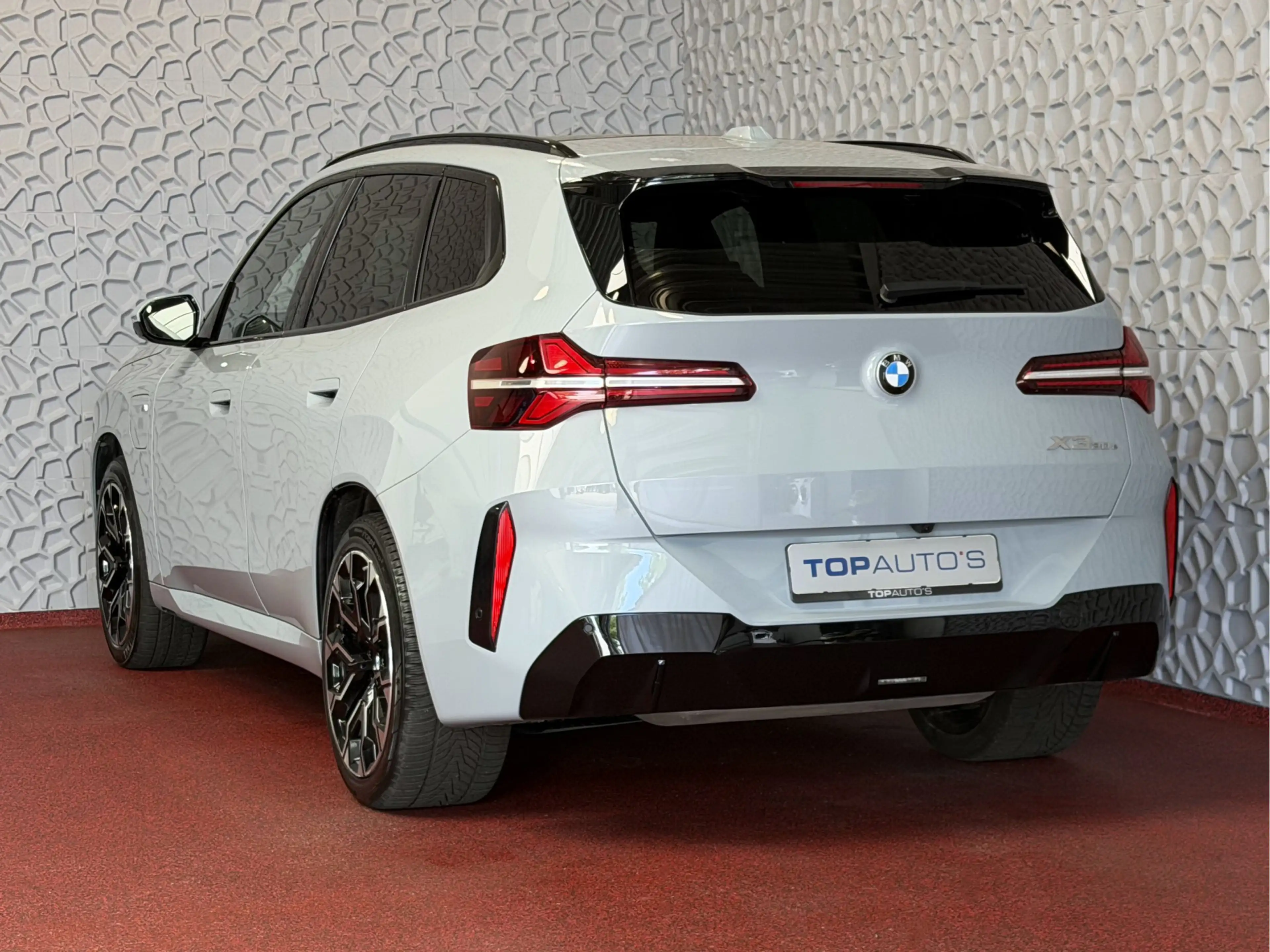 BMW X3 30e 300PK PHEV XDRIVE M SPORT / BROOKLYNGRAU PANO — photo 2