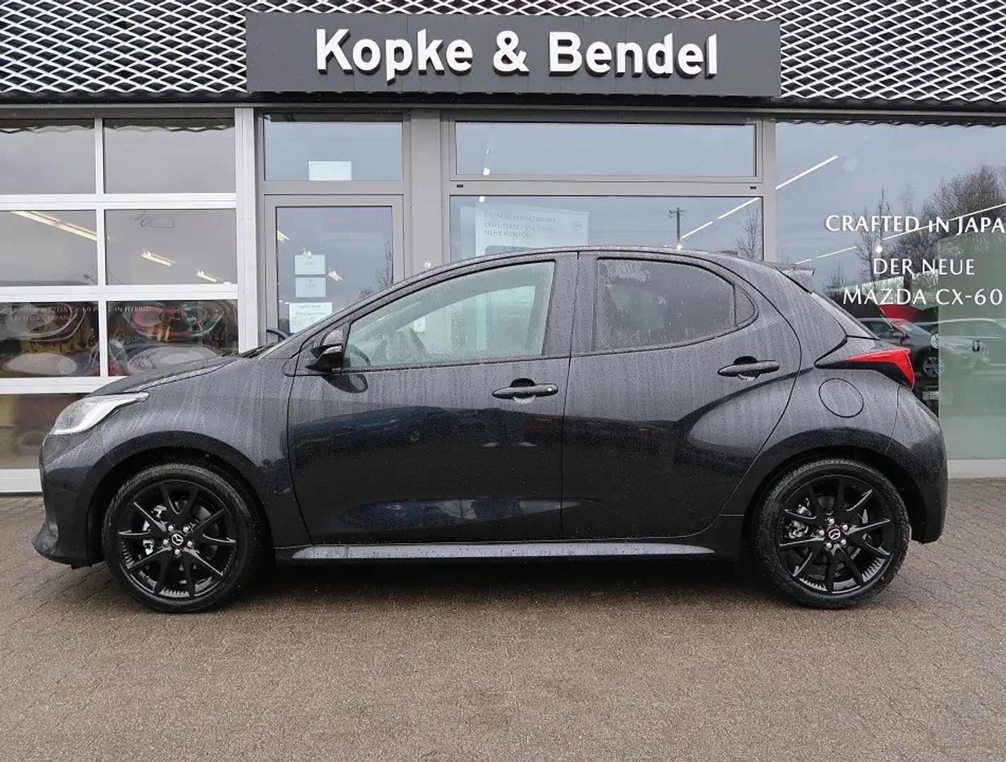 Mazda 2 HYBRID HOMURA+ 116PS *LED*PANO*MOD 2024* 6J.GARANT Schwarz - 2