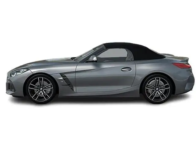 BMW Z4 view 4