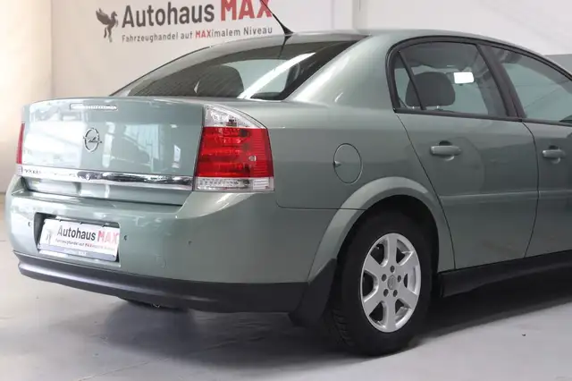 Opel Vectra view 8
