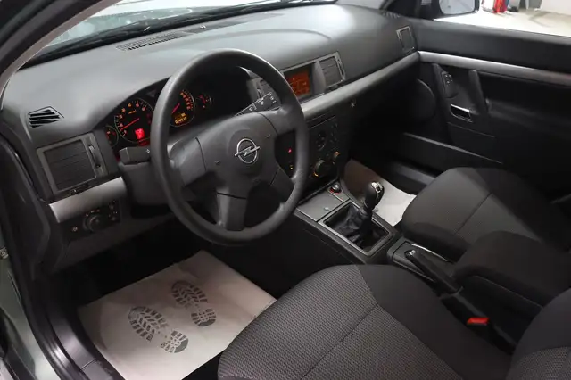 Opel Vectra view 13