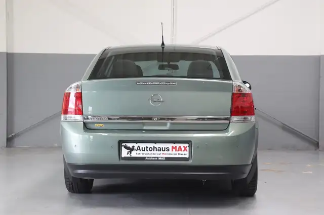 Opel Vectra view 6