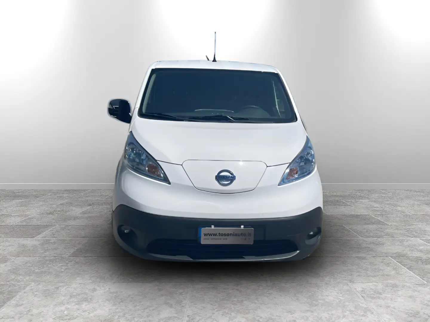 Nissan E-NV200 Courier van N1 4p - 2