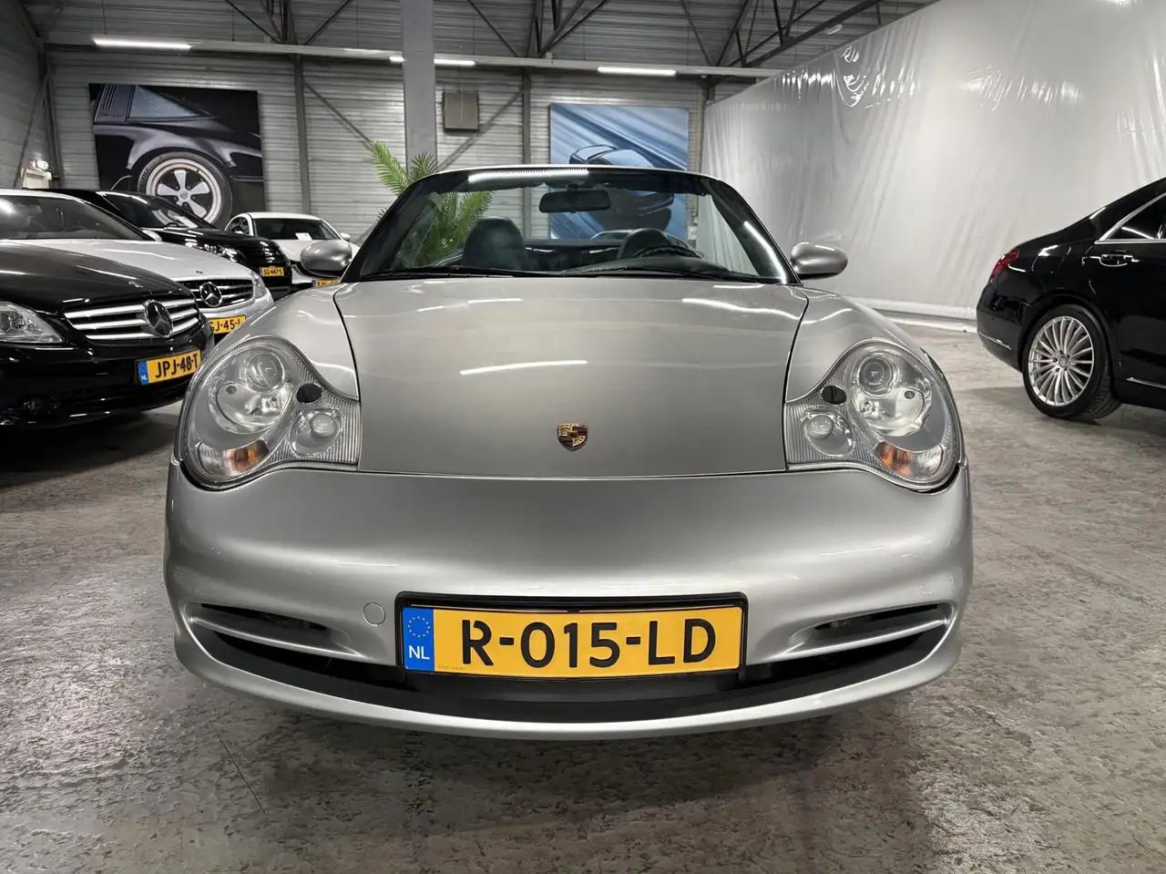 Porsche 996 Cabrio 3.6 Carrera 4, foto 7