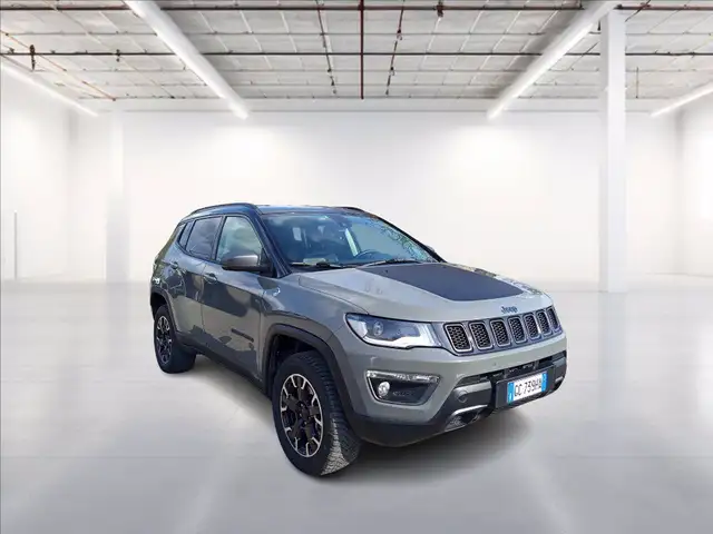 Jeep Compass 1.3 turbo t4 phev Trailhawk 4xe at6