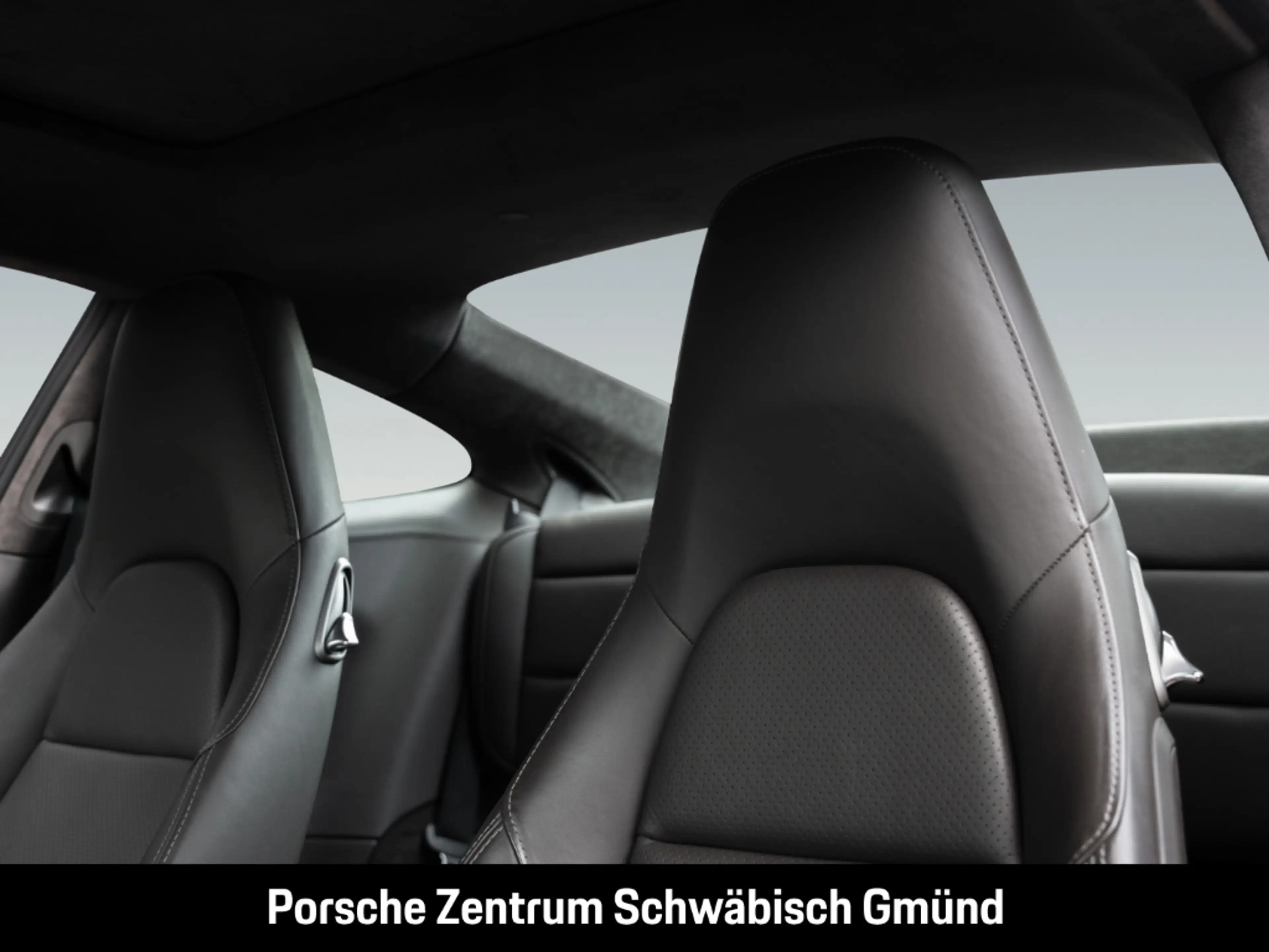 Porsche 991 -2 (911) Carrera 4 — photo 6