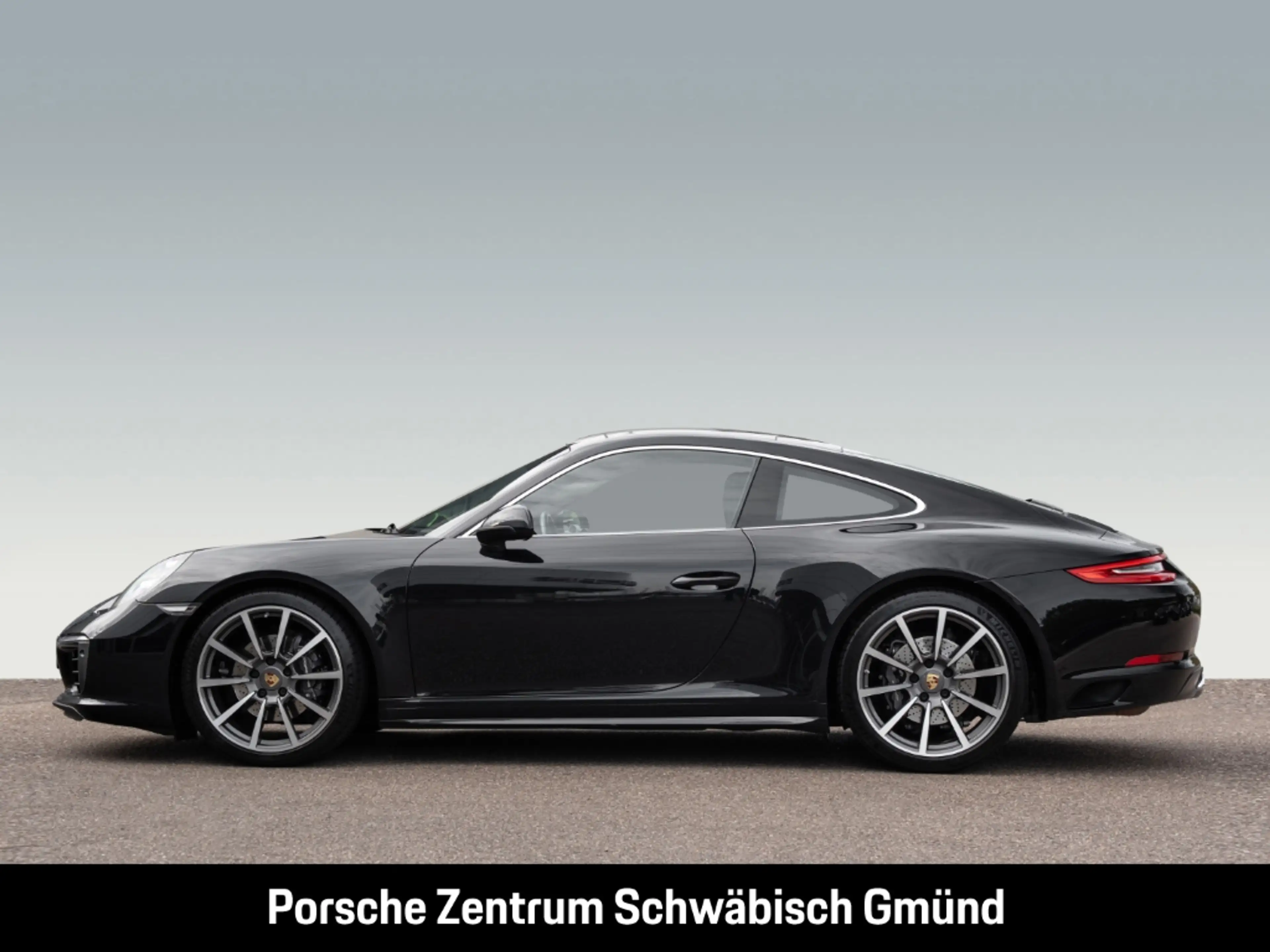 Porsche 991 -2 (911) Carrera 4 — photo 2