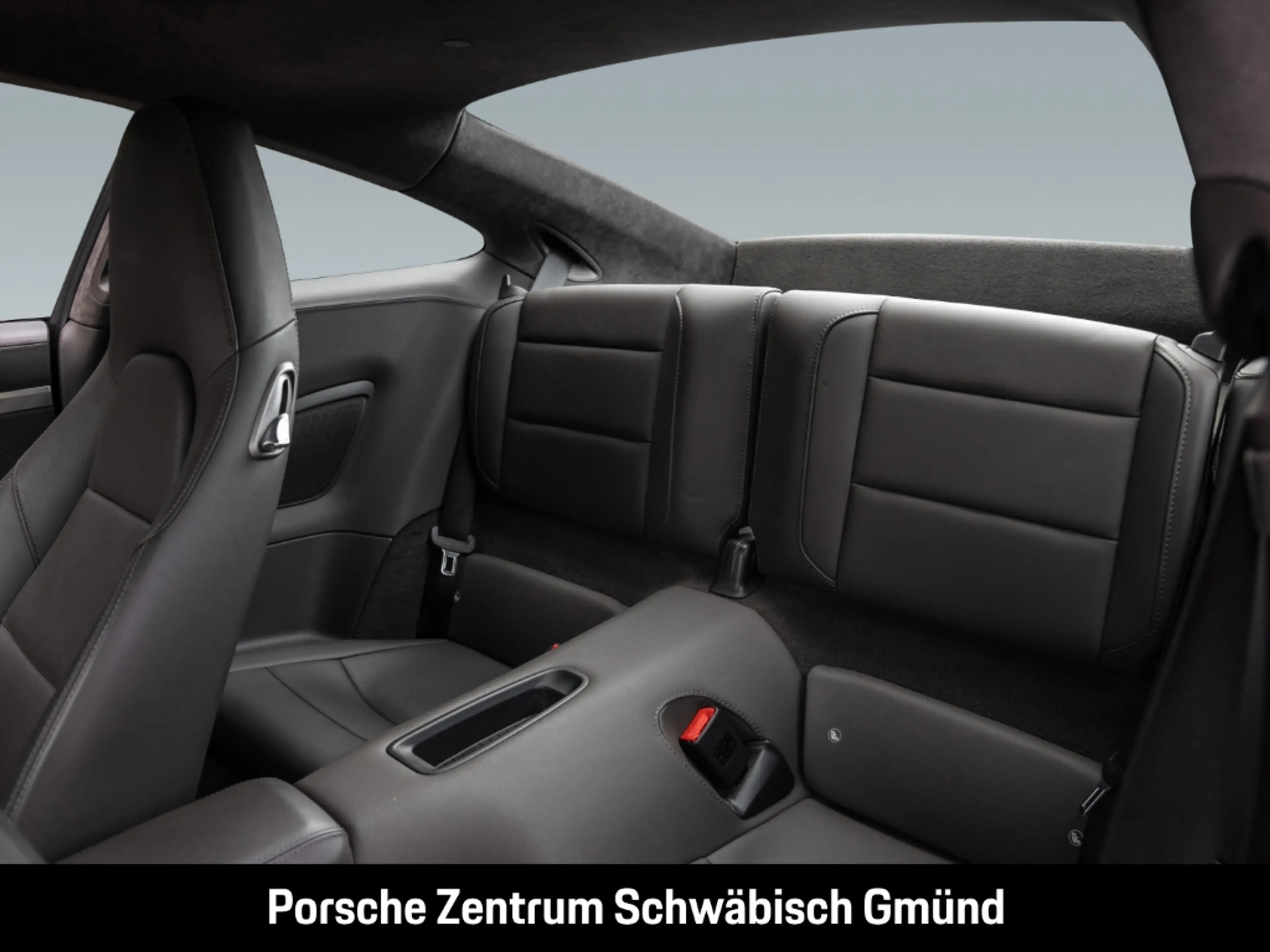 Porsche 991 -2 (911) Carrera 4 — photo 7