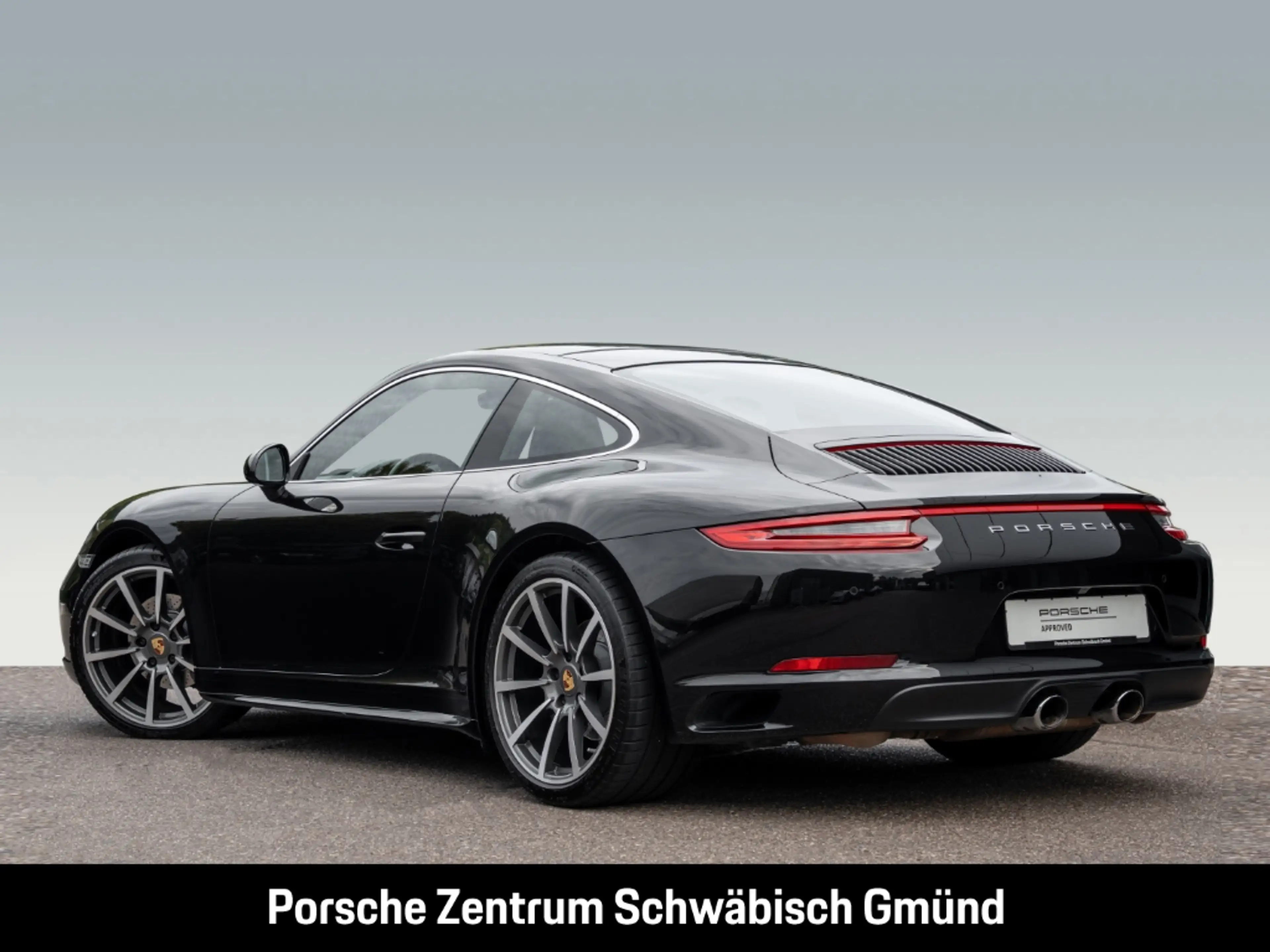 Porsche 991 -2 (911) Carrera 4 — photo 3