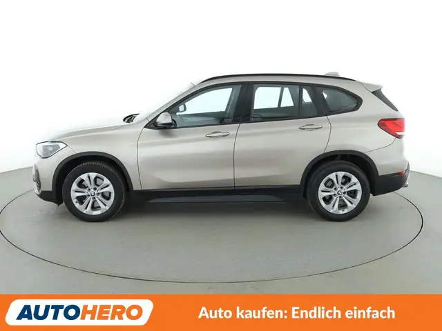 BMW X1 view 3