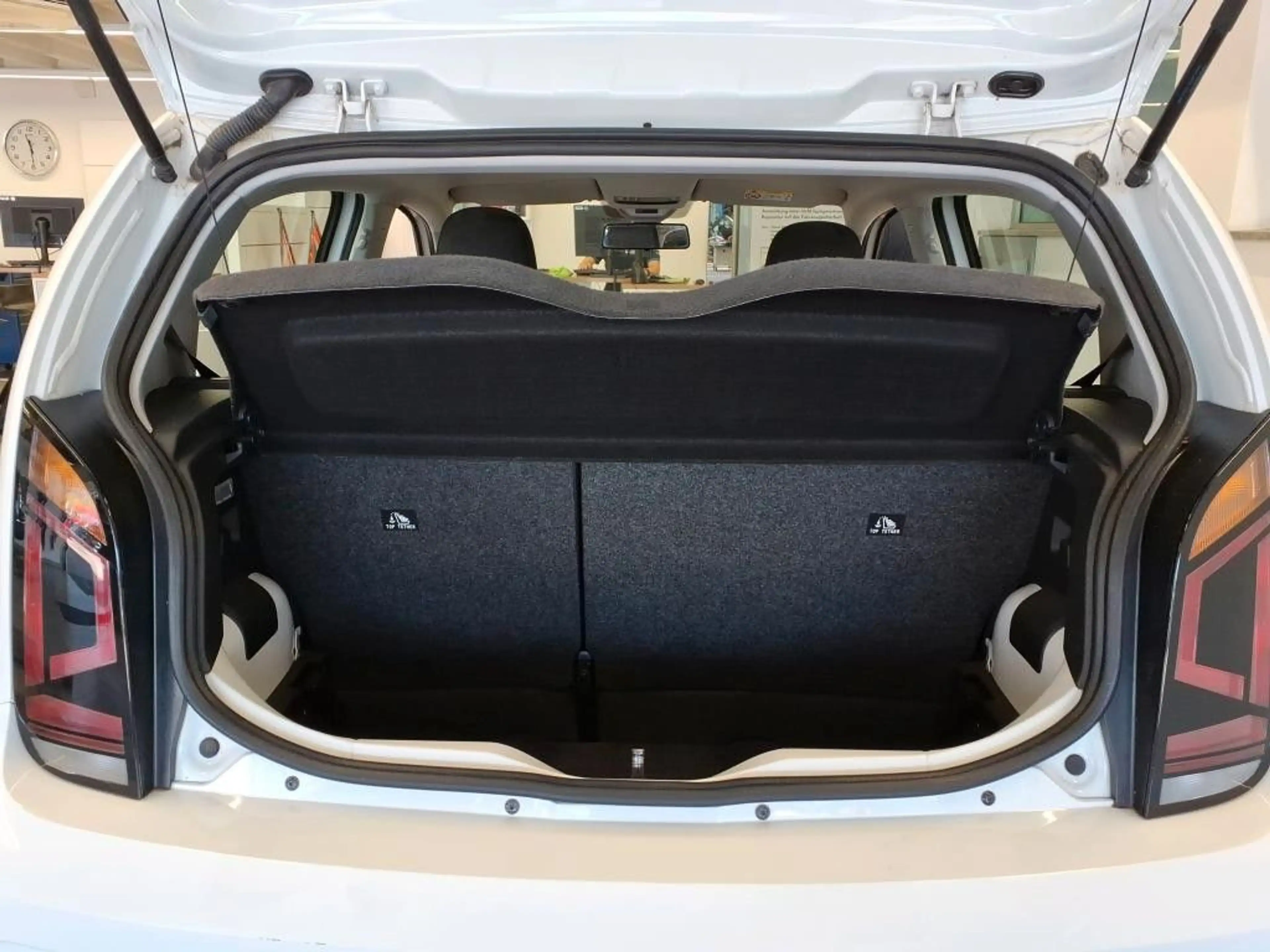 Volkswagen e-up! move Aut. SHZ PDC CCS — photo 7