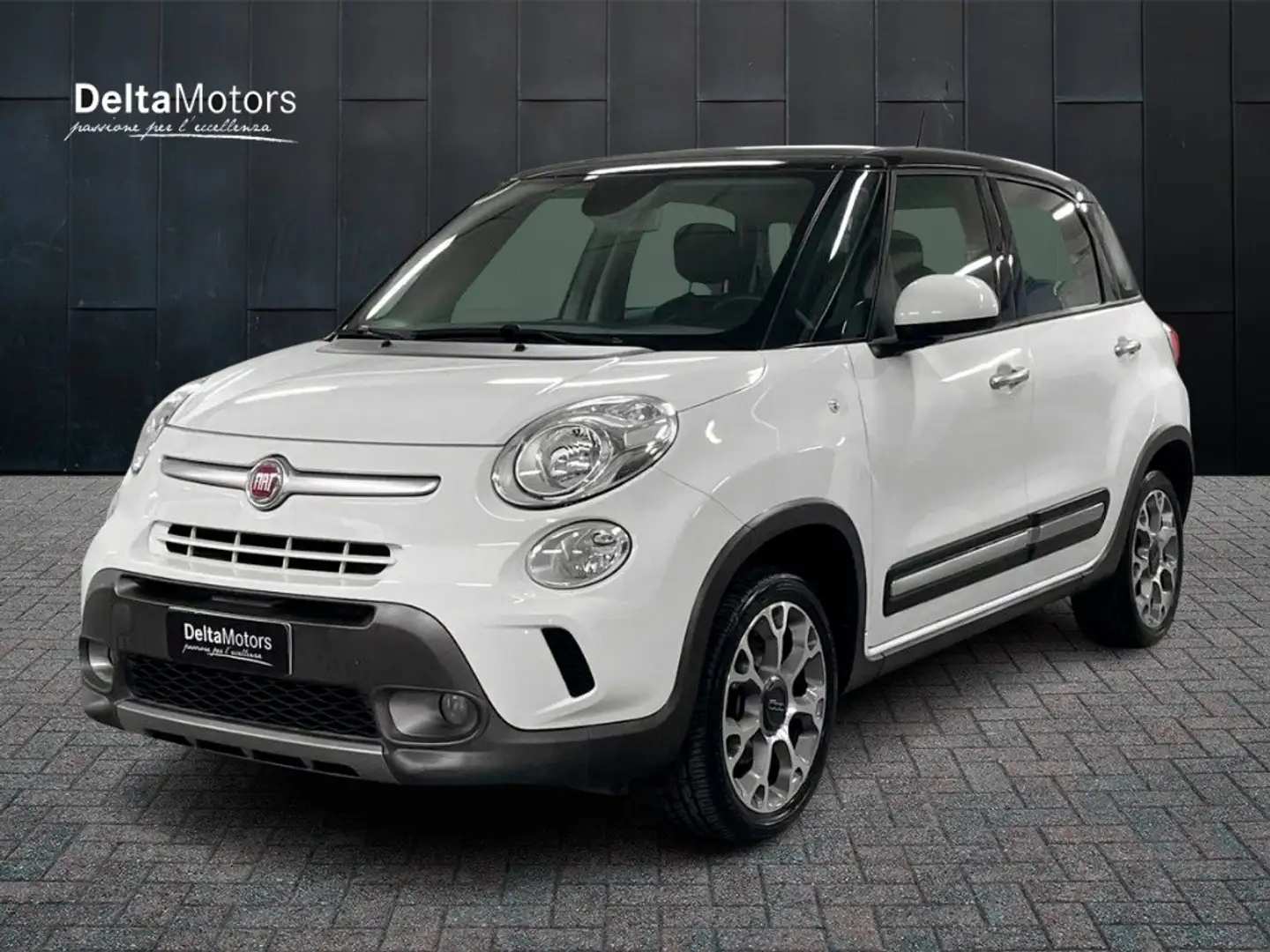 Fiat 500L 2012 - 500L 1.3 mjt Trekking 95cv Bianco - 1