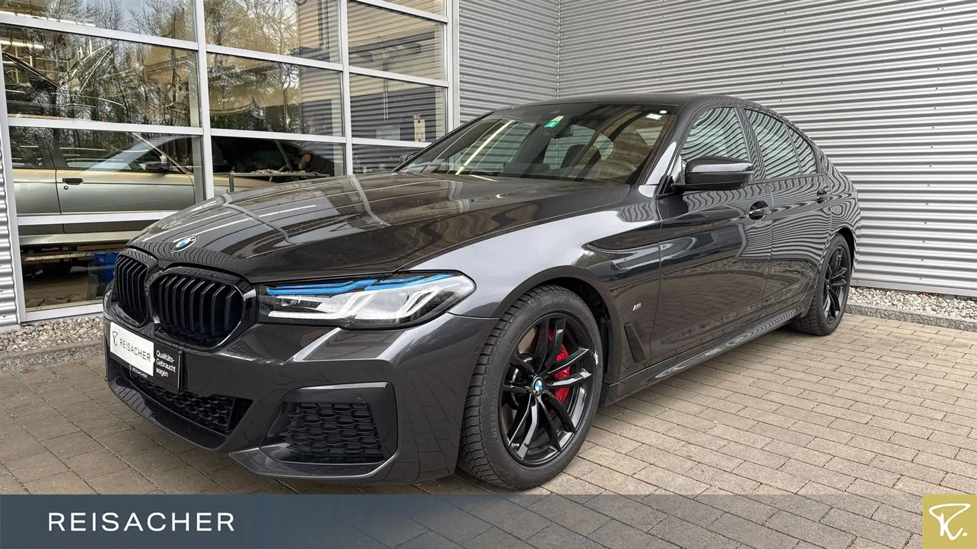 BMW 550 iA xDrive Navi HUD 360° Laser StdHzg 20"LM Серый - 1